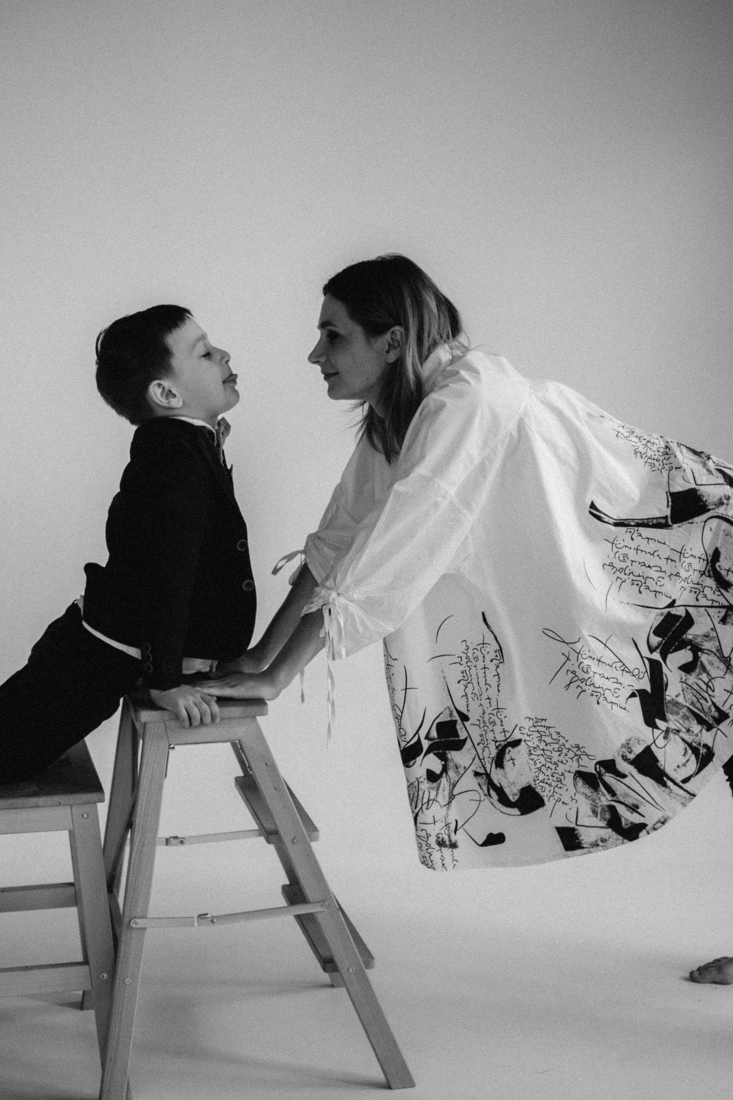 Time with my parents. Family photographer in Warsaw Sasha Zenzina