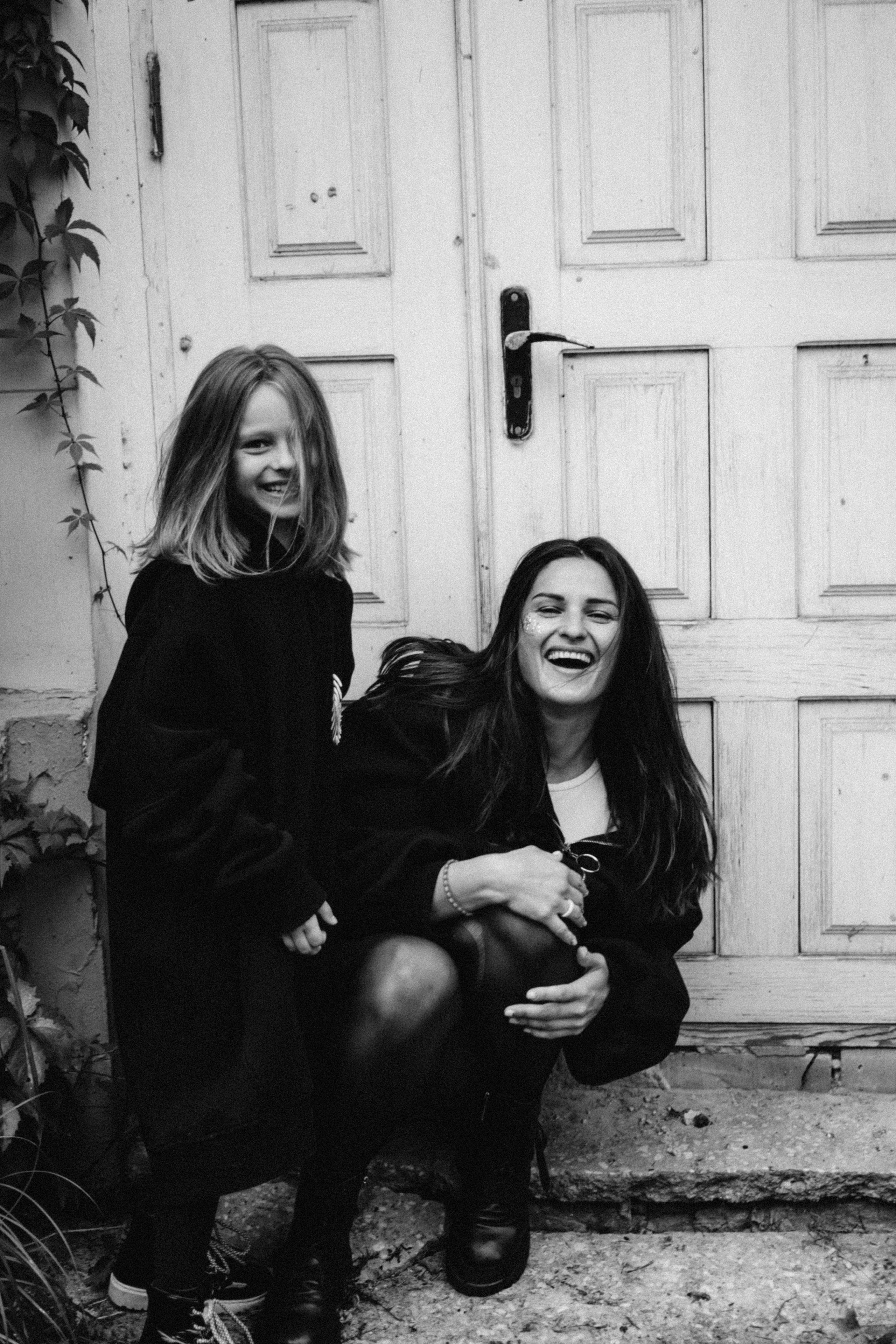 Free like the wind. Family photographer in Warsaw Sasha Zenzina