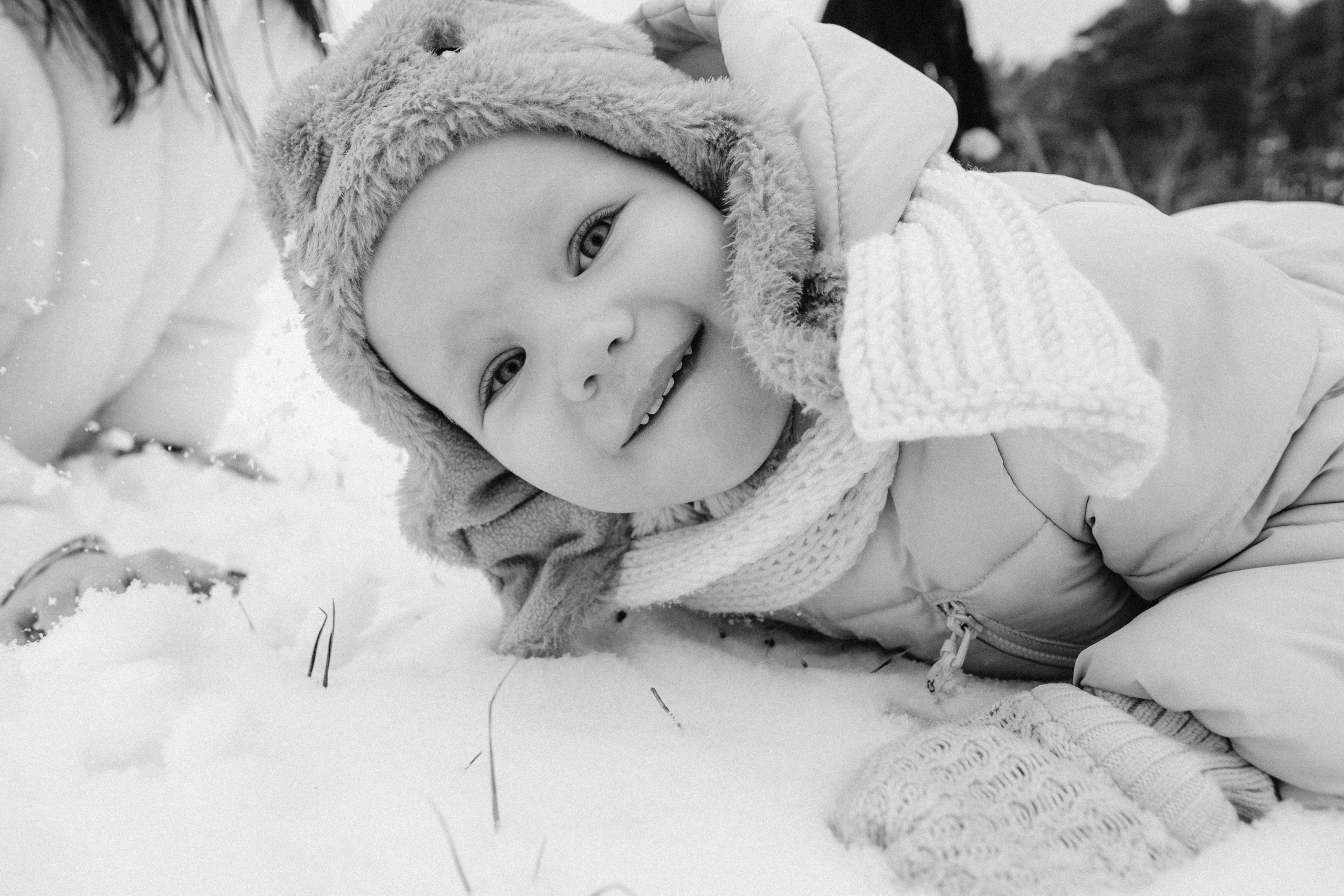 Winter happines. Family photographer in Warsaw Sasha Zenzina