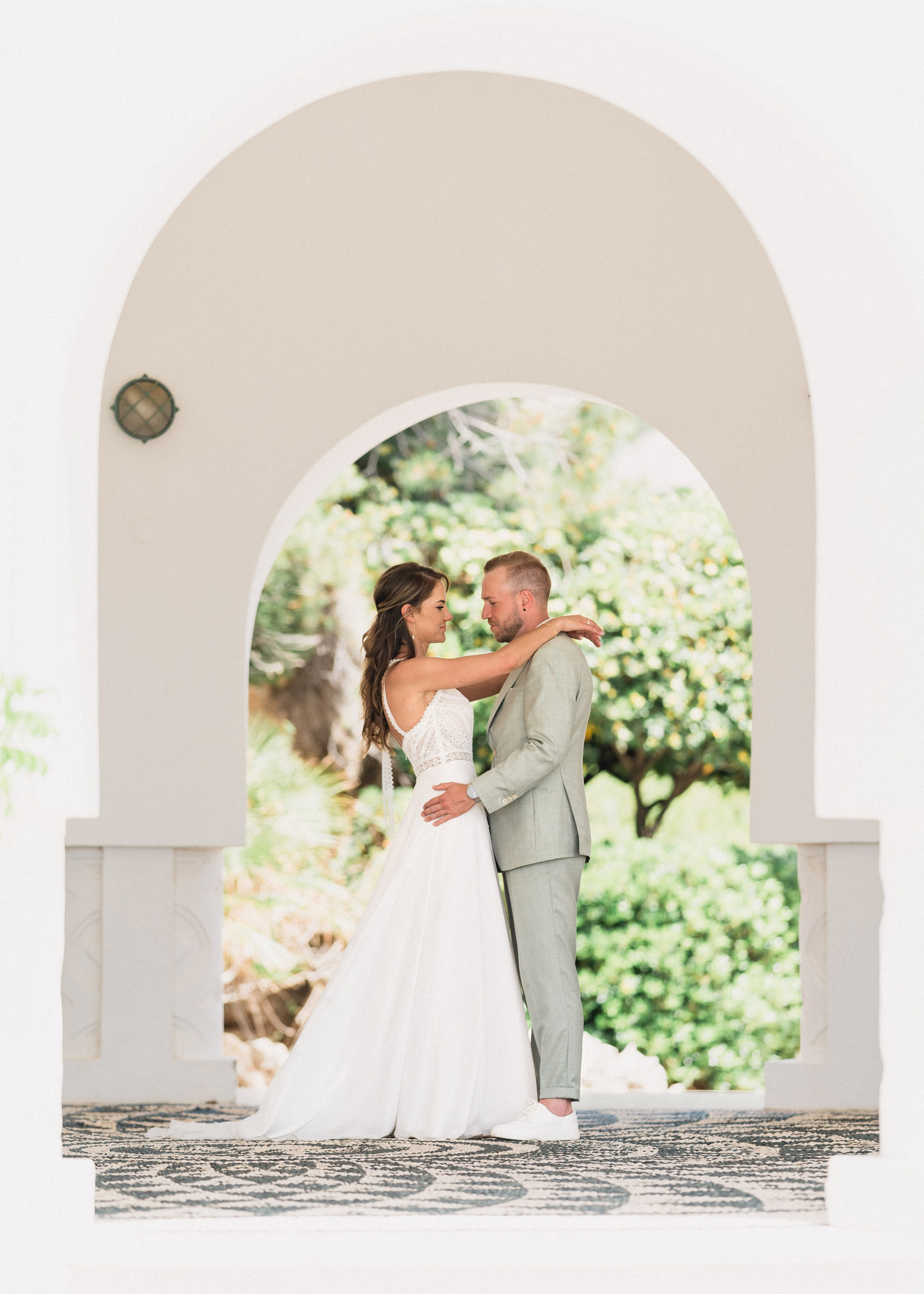 Dolly and Mo. Renate Woeste | Wedding planner in Rhodes. Creating dream weddings by the sea. Let’s make your special day unforgettable