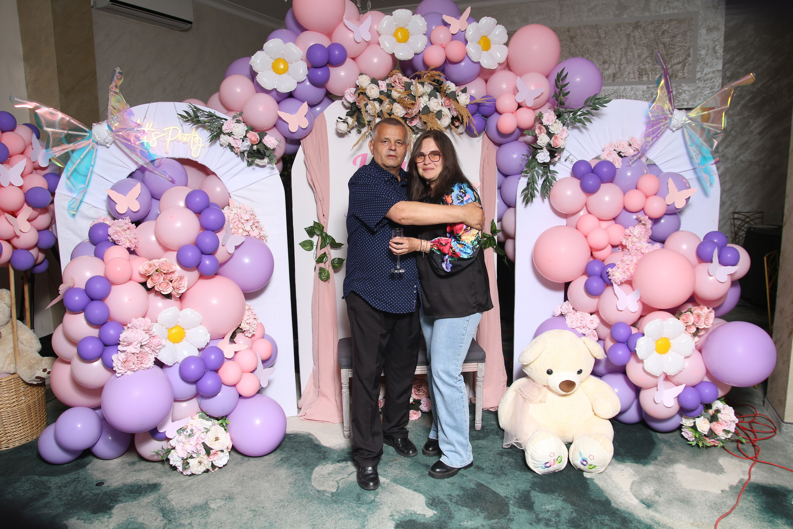 BYZO MEDIA. PETRU BYZO - family and children photographer in ROMANIA