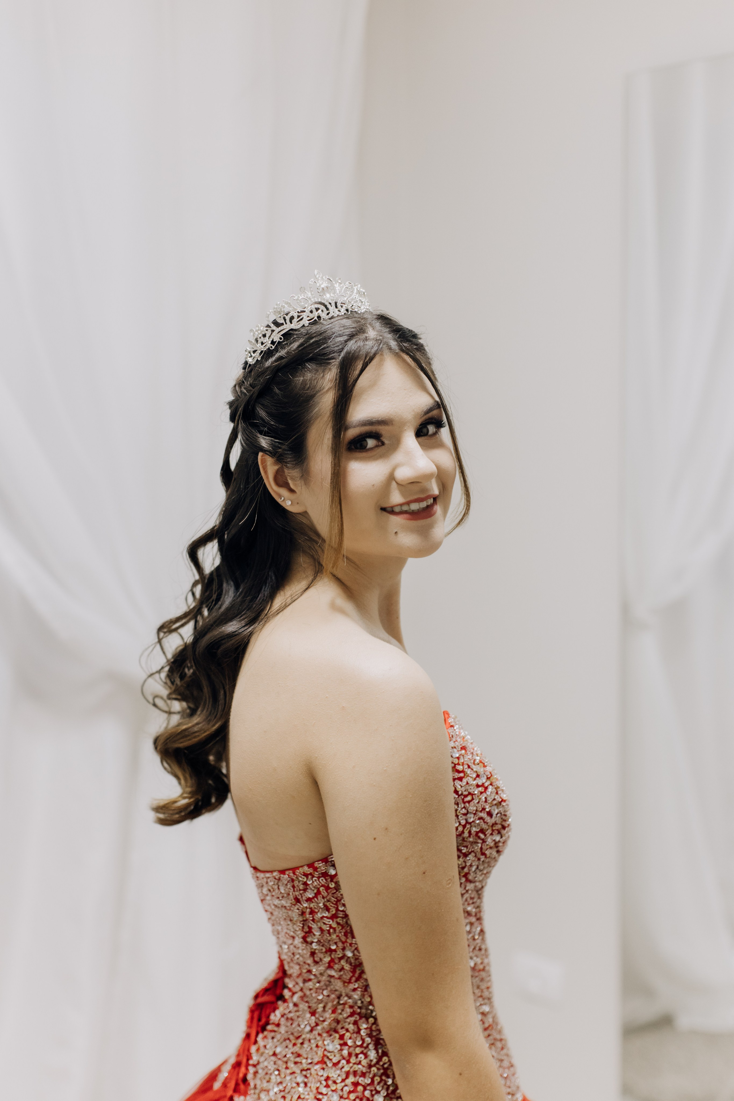 Isabela — 15 anos (mar 26). LUCAS MENEGHIN | fotografia