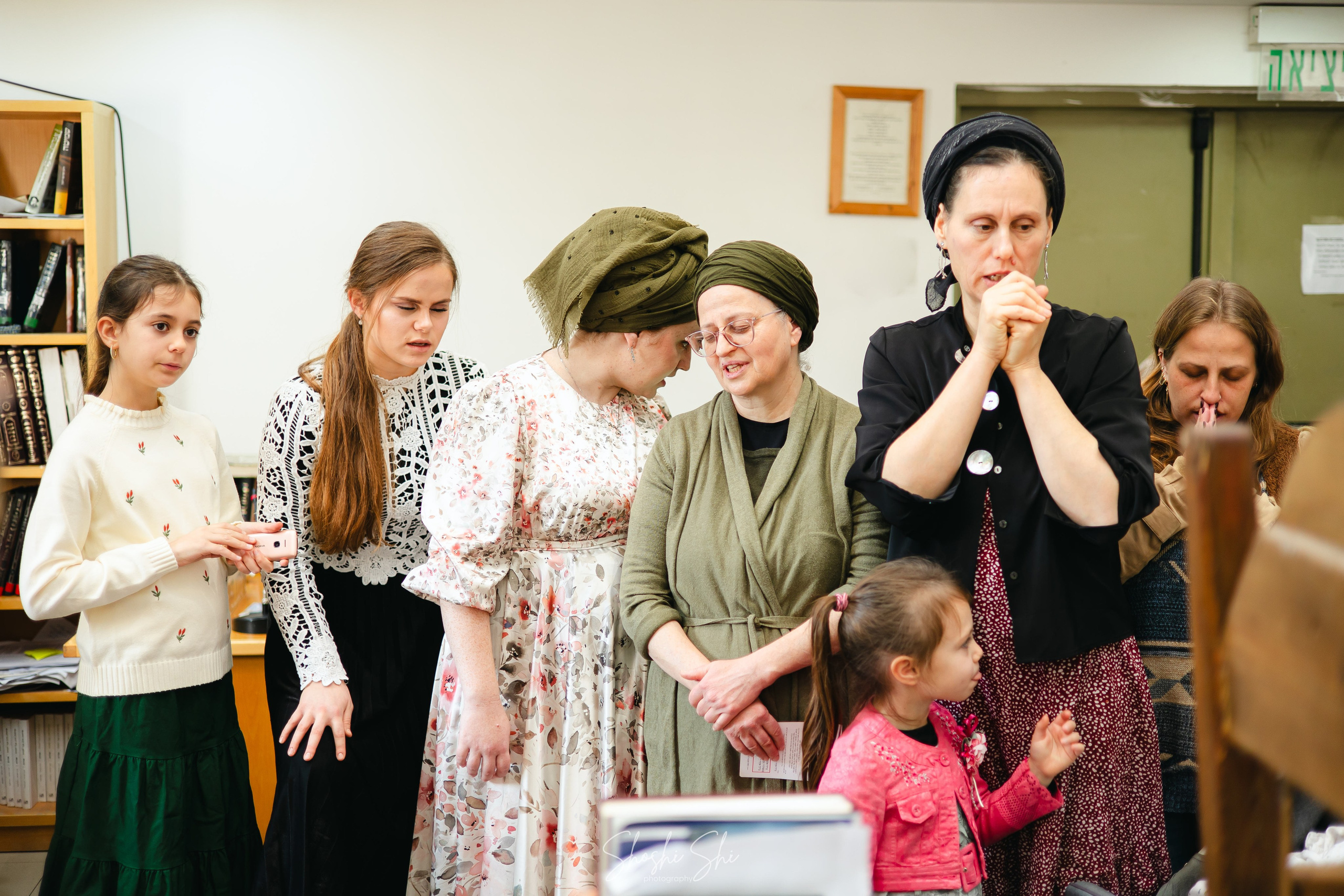 BRIT TWINS. Https://shi-photo.com/