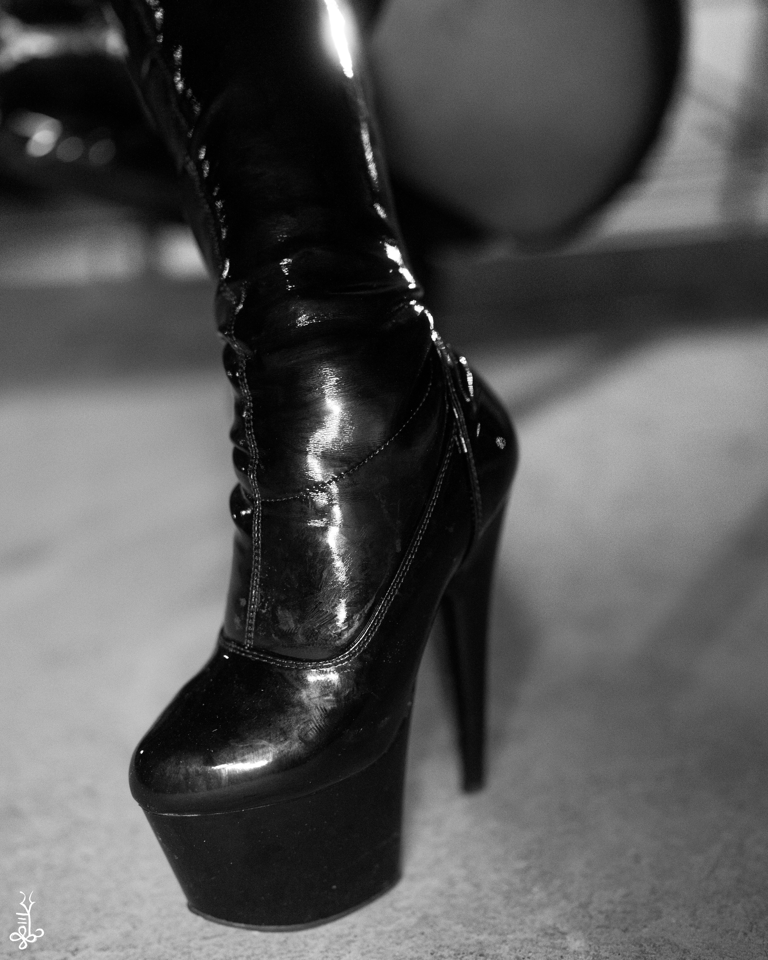 VAL.LLANTINA photographed by Ke'Ondris