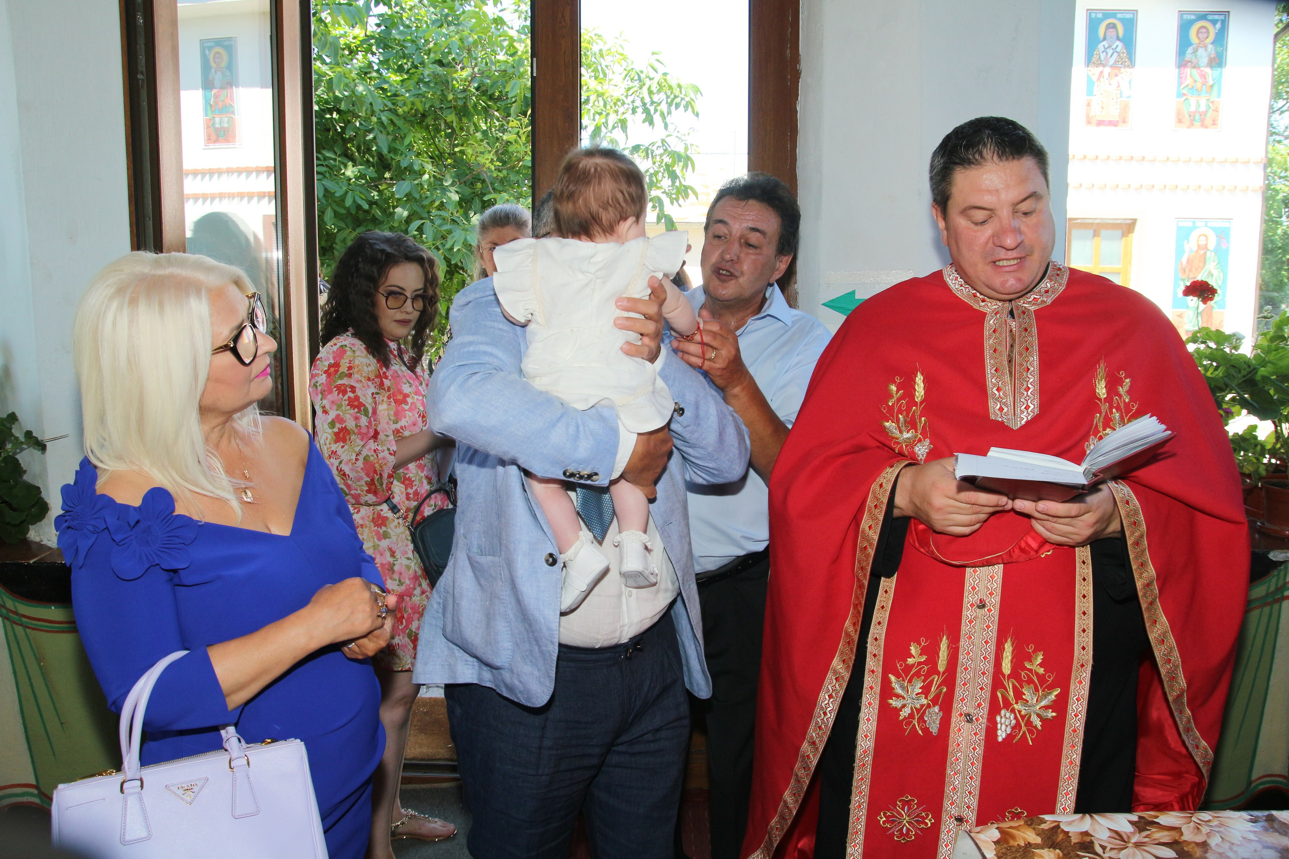 BYZO MEDIA. PETRU BYZO - family and children photographer in ROMANIA