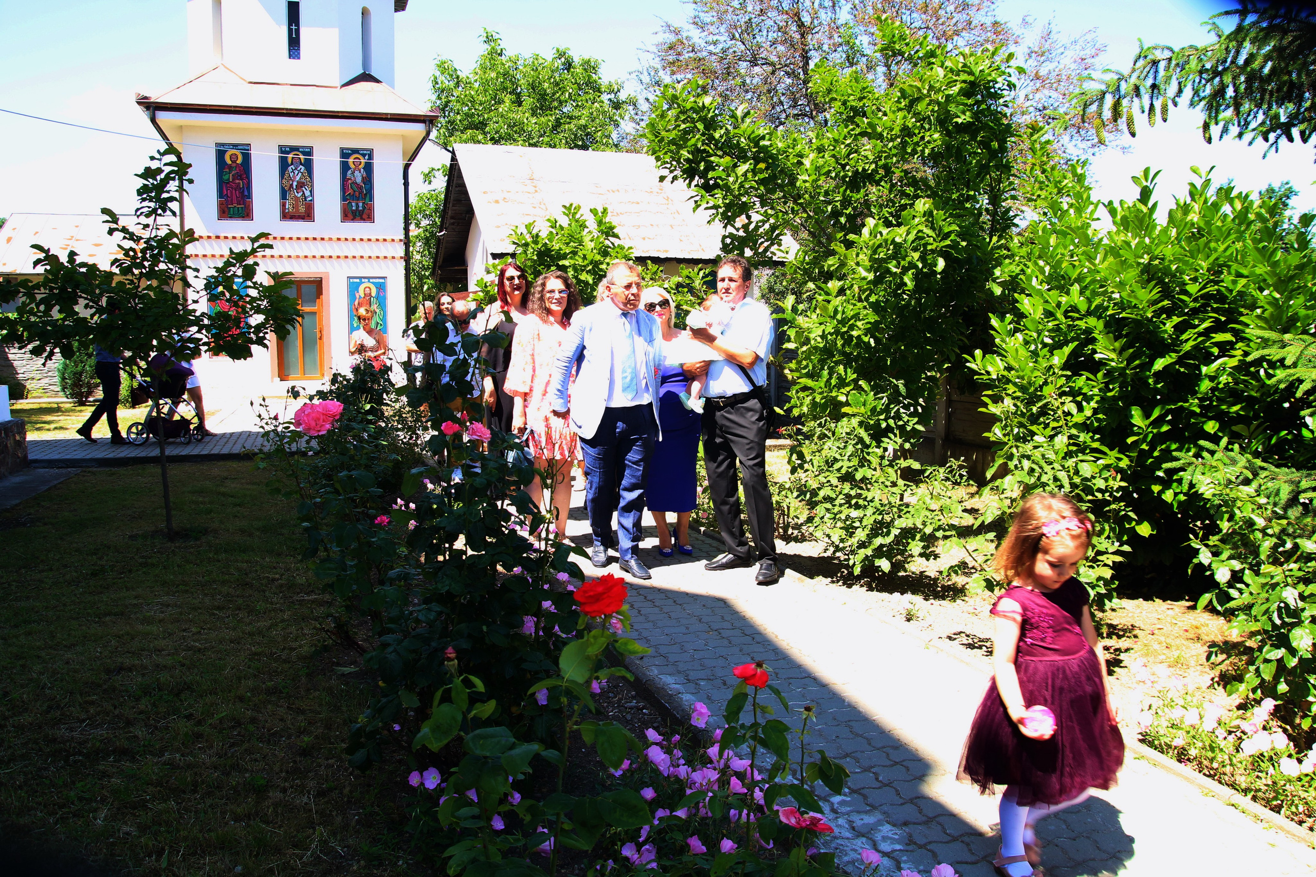 BYZO MEDIA. PETRU BYZO - family and children photographer in ROMANIA