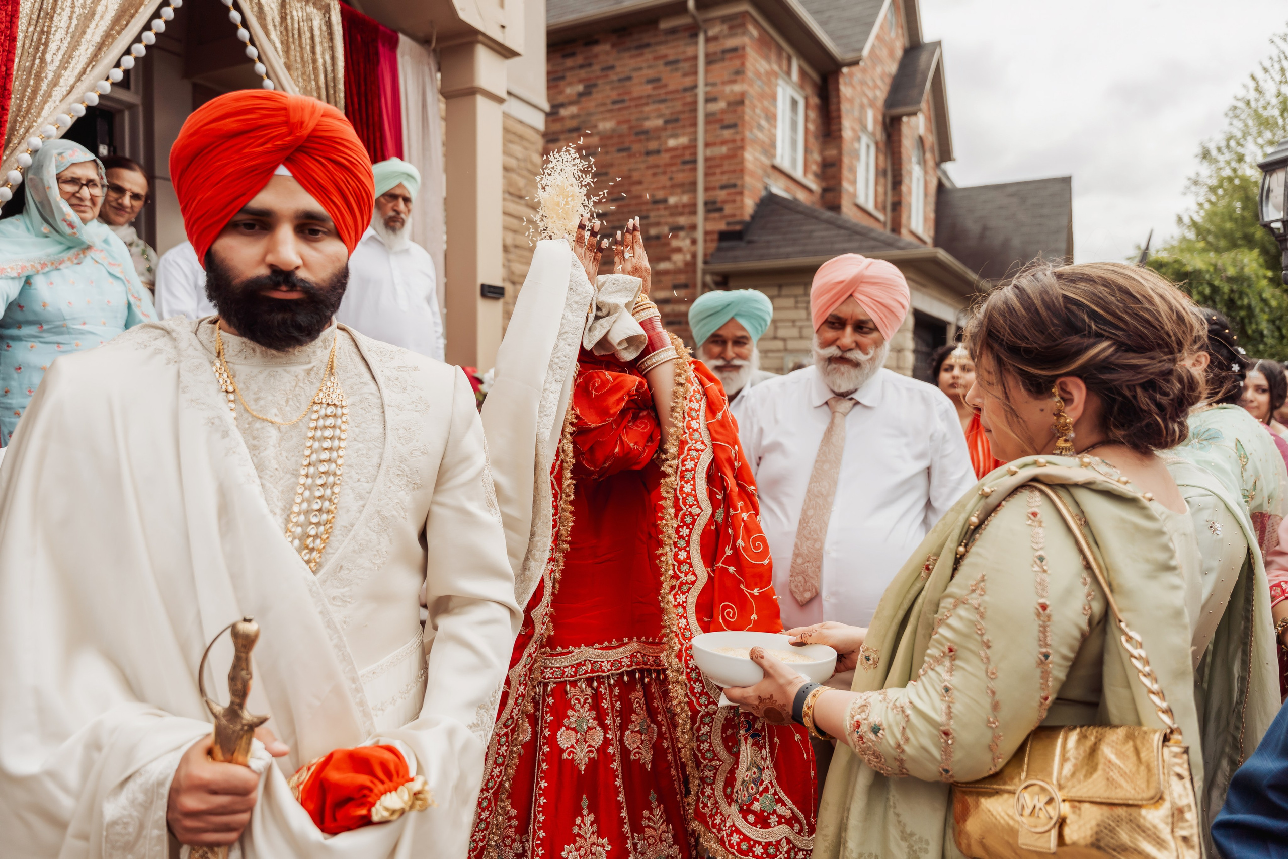 Gagan & Jasmeen. Wedding Photographer & Cinematographer studios