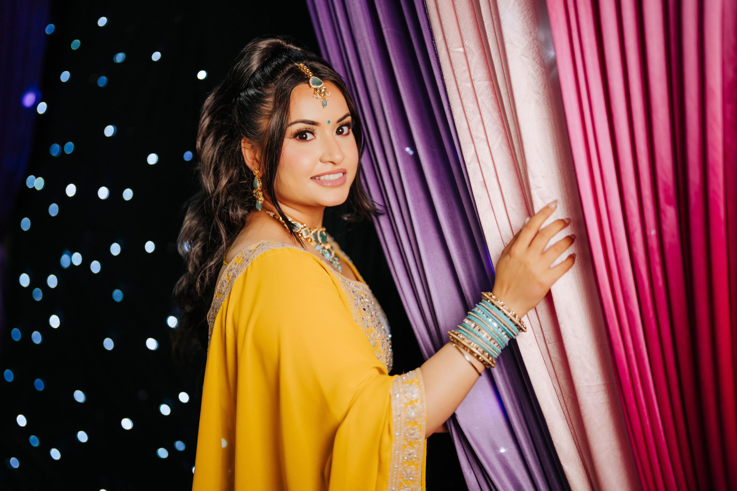 Gagan & Jasmeen. Wedding Photographer & Cinematographer studios