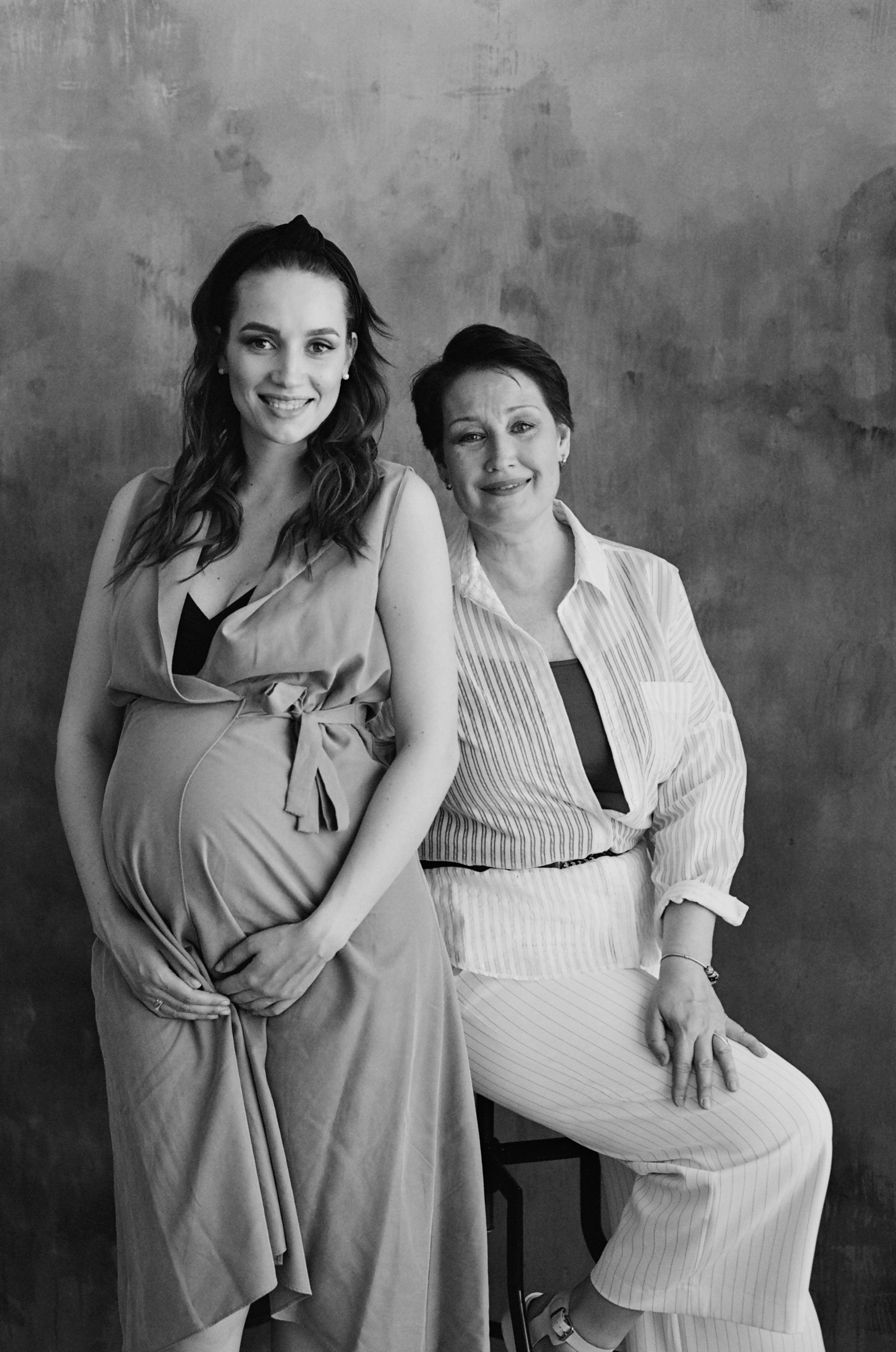 Pregnancy. Anton Mislawsky photographer and filmmaker