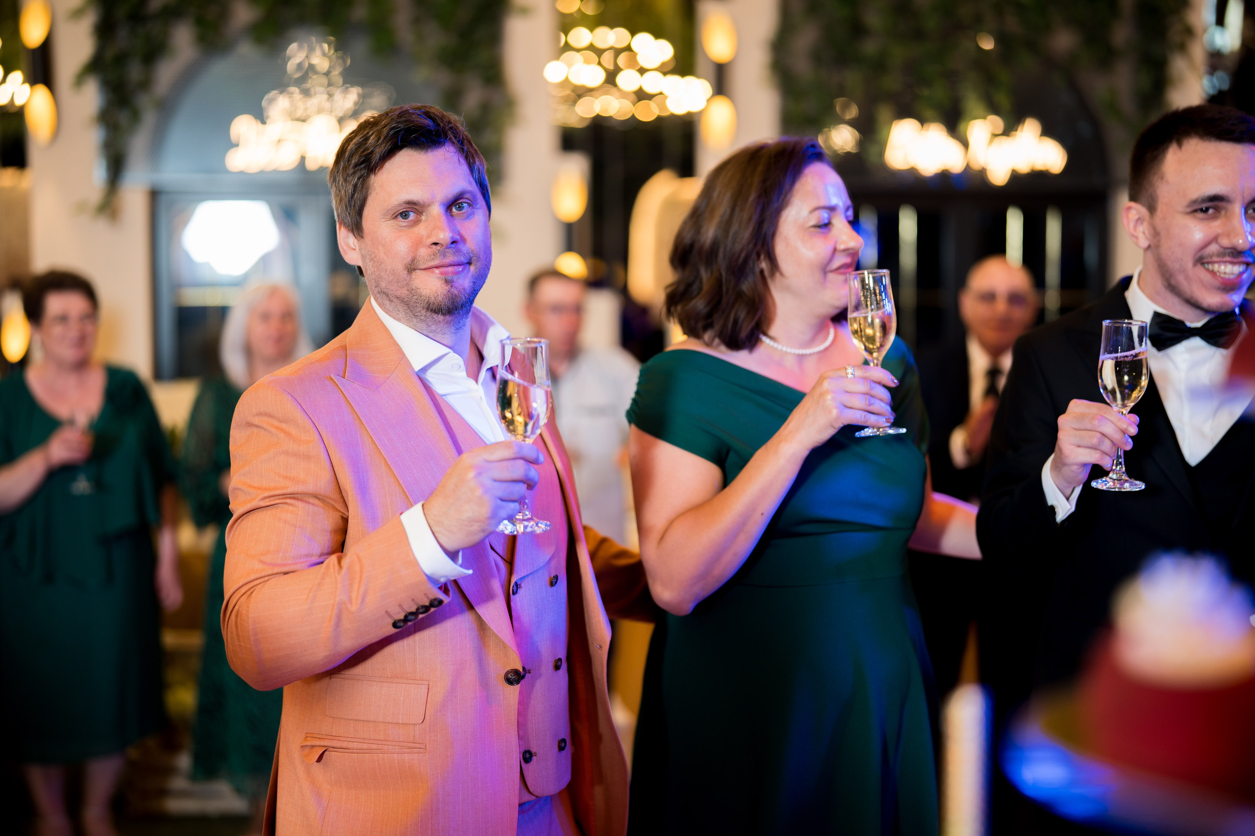 PARTY. Gabriel Florea — Fotograf nuntă București