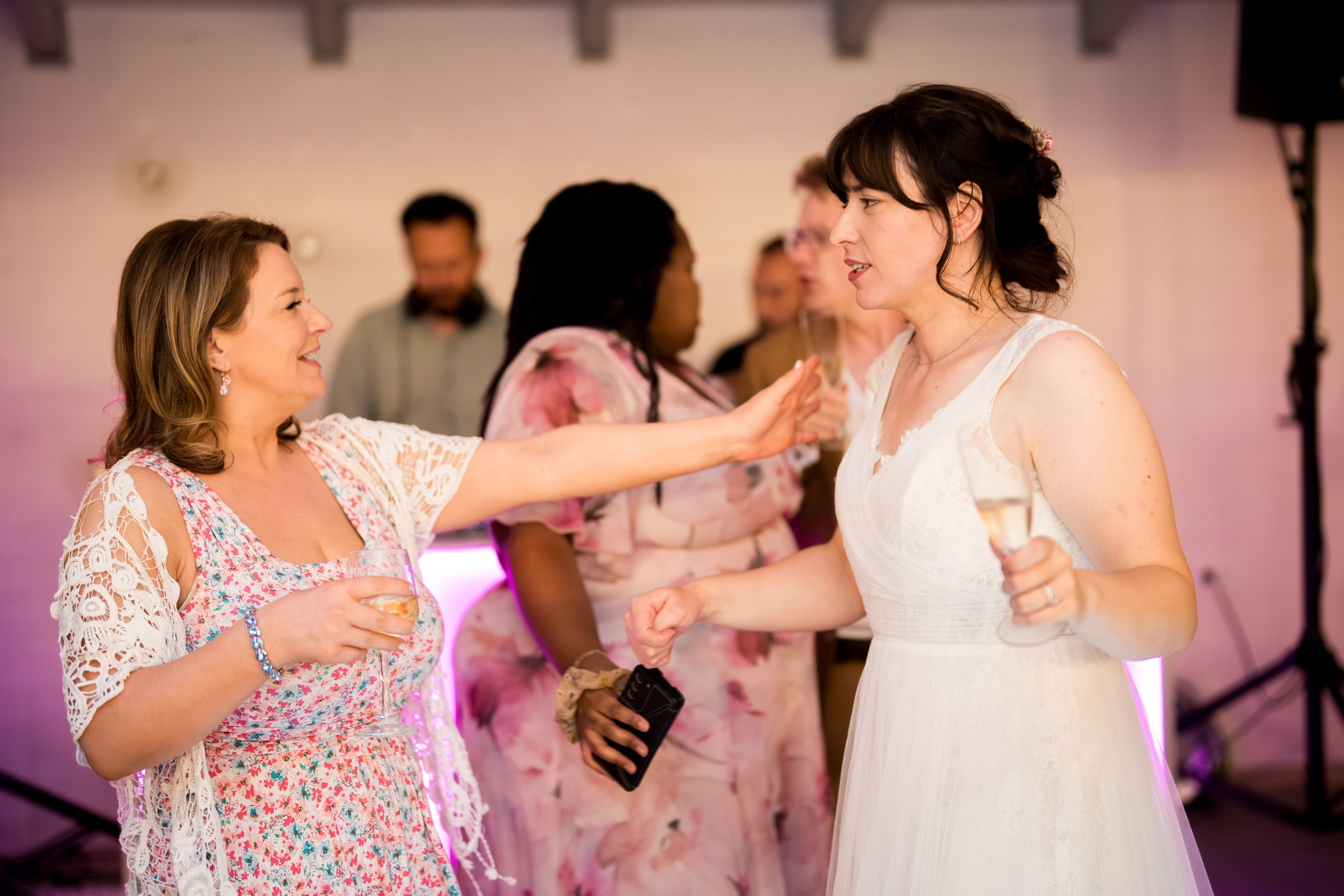 PARTY. Gabriel Florea — Fotograf nuntă București