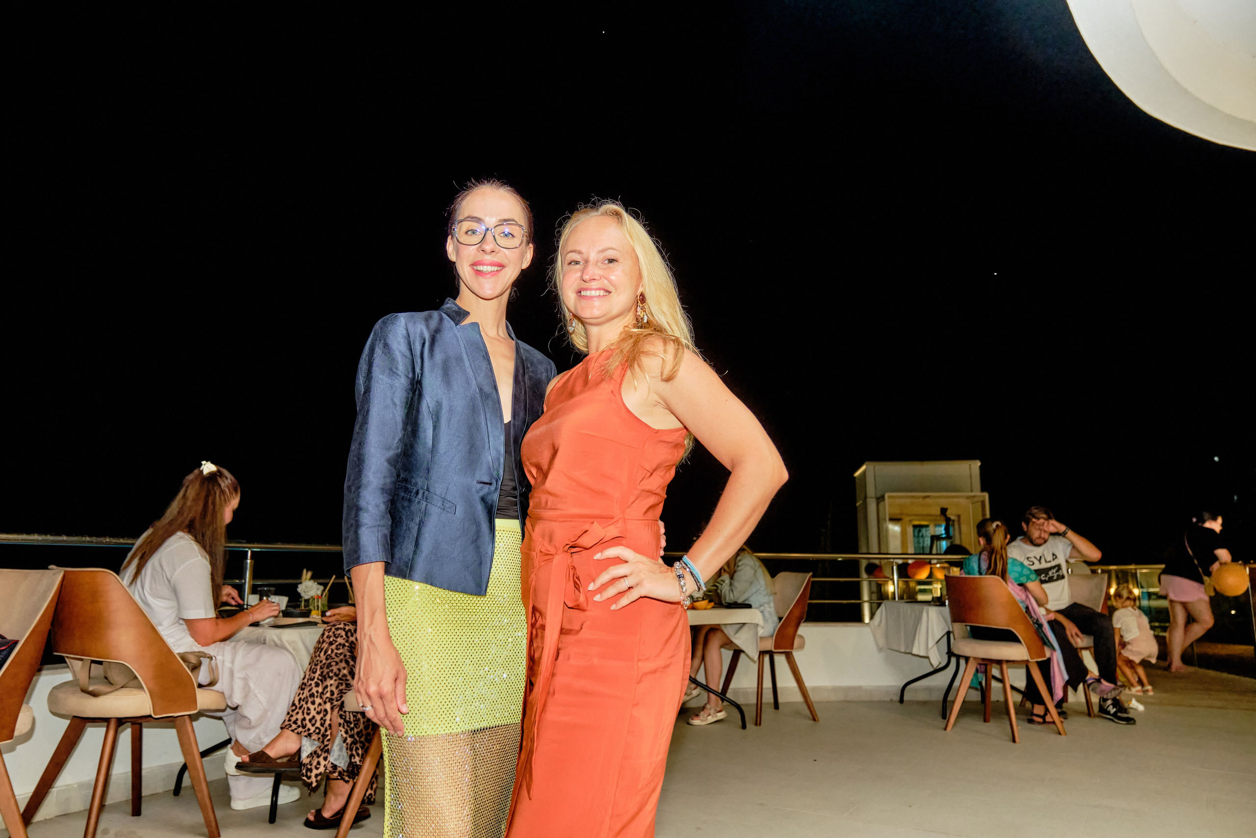 Photo report from the Zebra Restaurant’s birthday celebration. Becici, Montenegro. Photographer, photo artist Alena Novgorodtseva