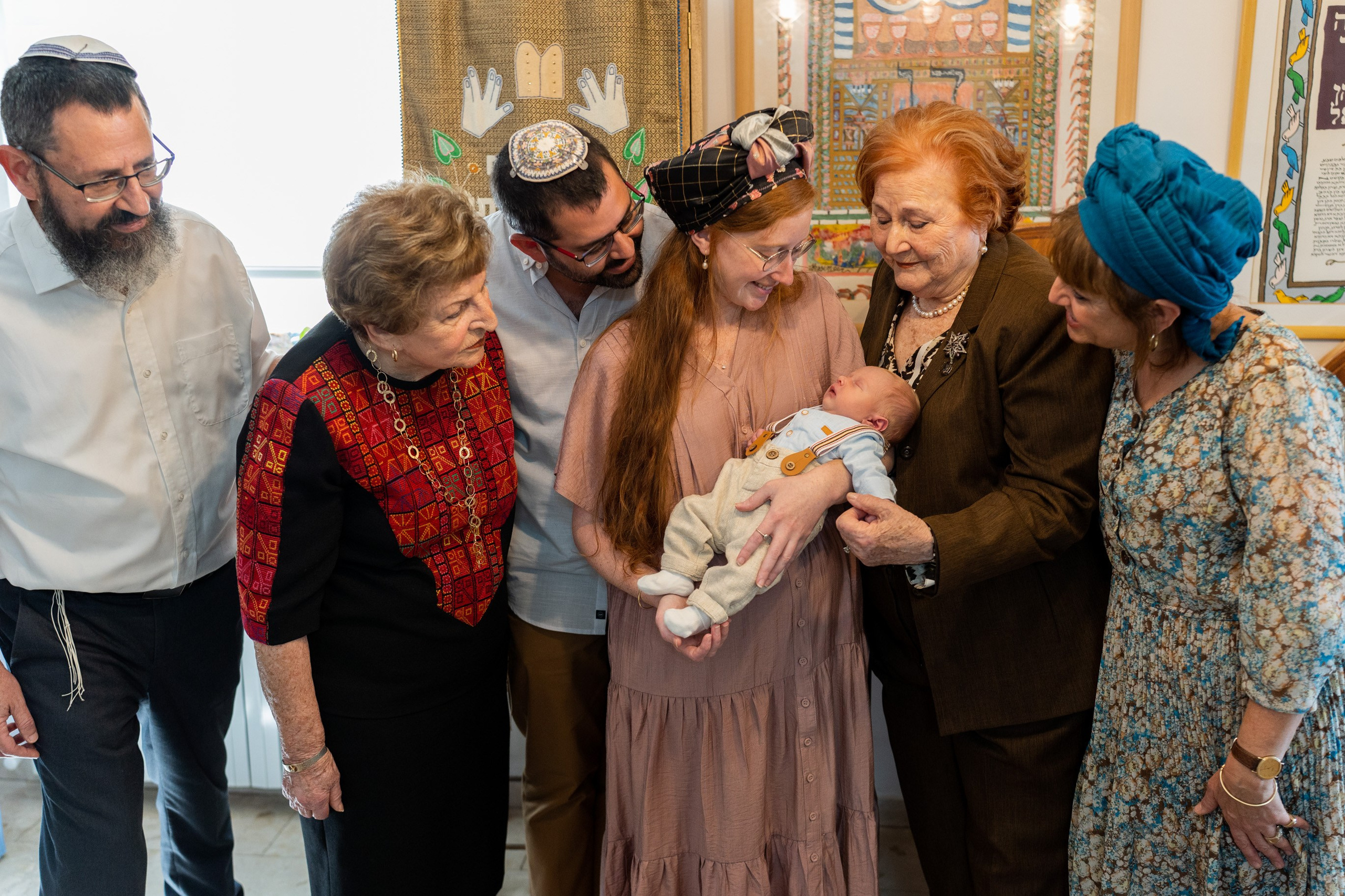 משפחת ברנד. יוסף מזרחי צילום חתונה, ברית וזוגיות. צלם מקצועי שאוהב להוציא אתכם הכי יפים ברגעים הכי מרגשים