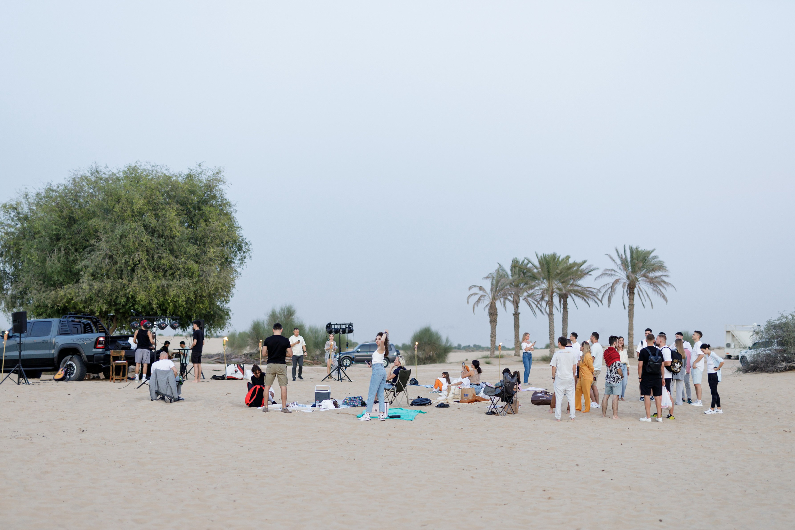 Oleg Torbosov — Meeting with subscribers in the desert. Photographer Anna Curly | Weddings and Events in Dubai