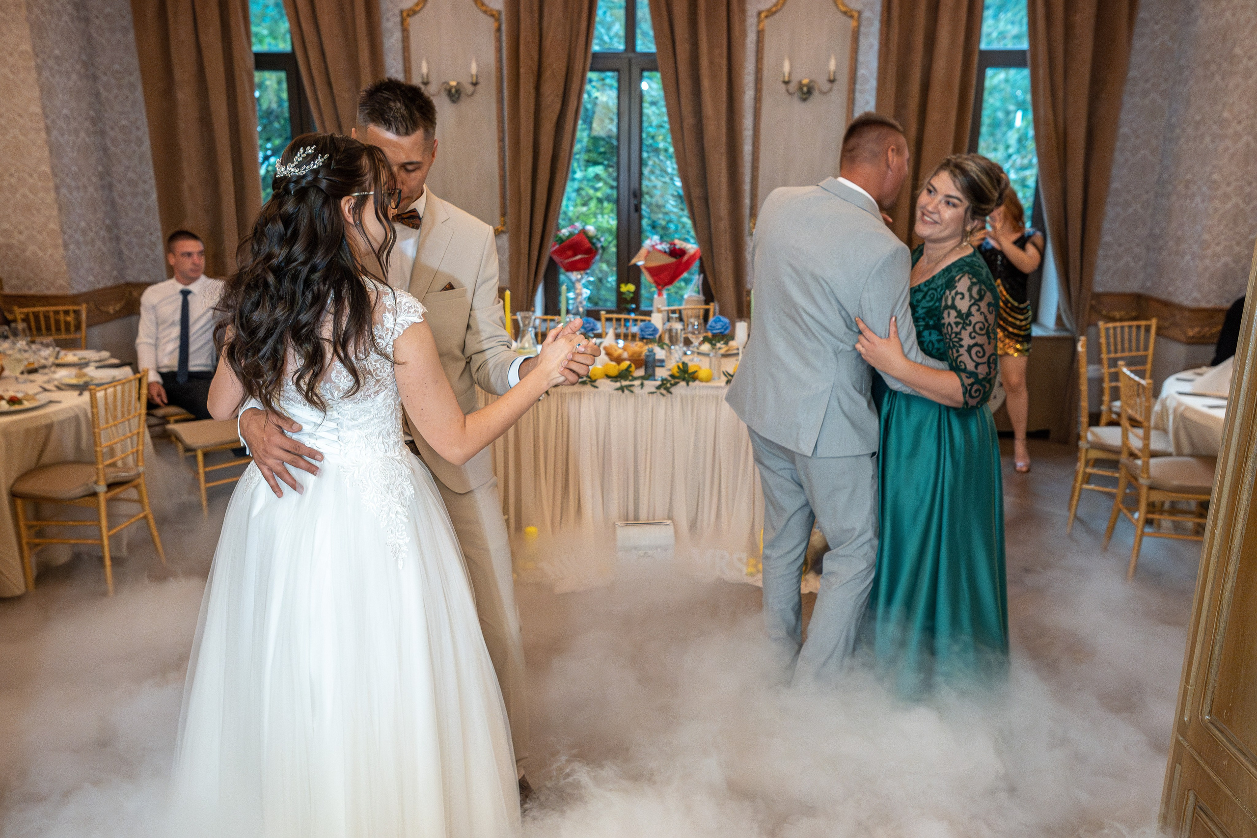 Nuntă. Fotografie și videografie de nuntă în Romania