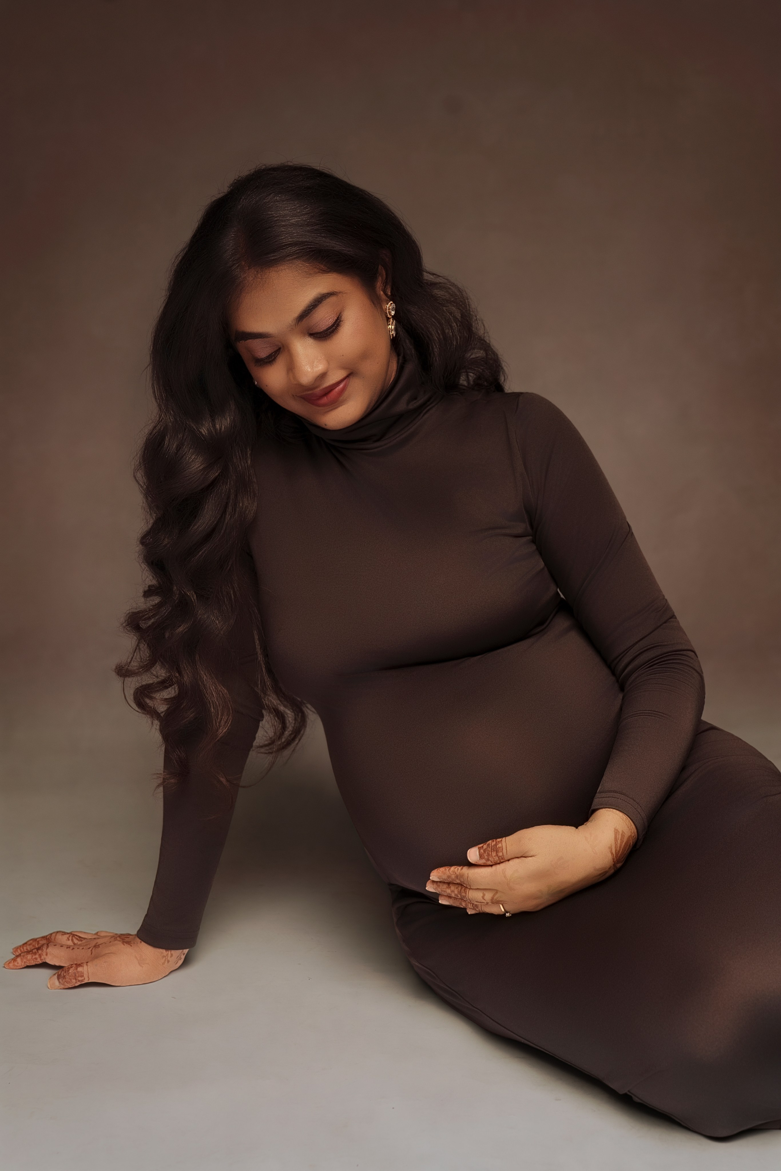 Experience. Editorial Maternity Photographer in Hartford, Connecticut · Deschain Photography