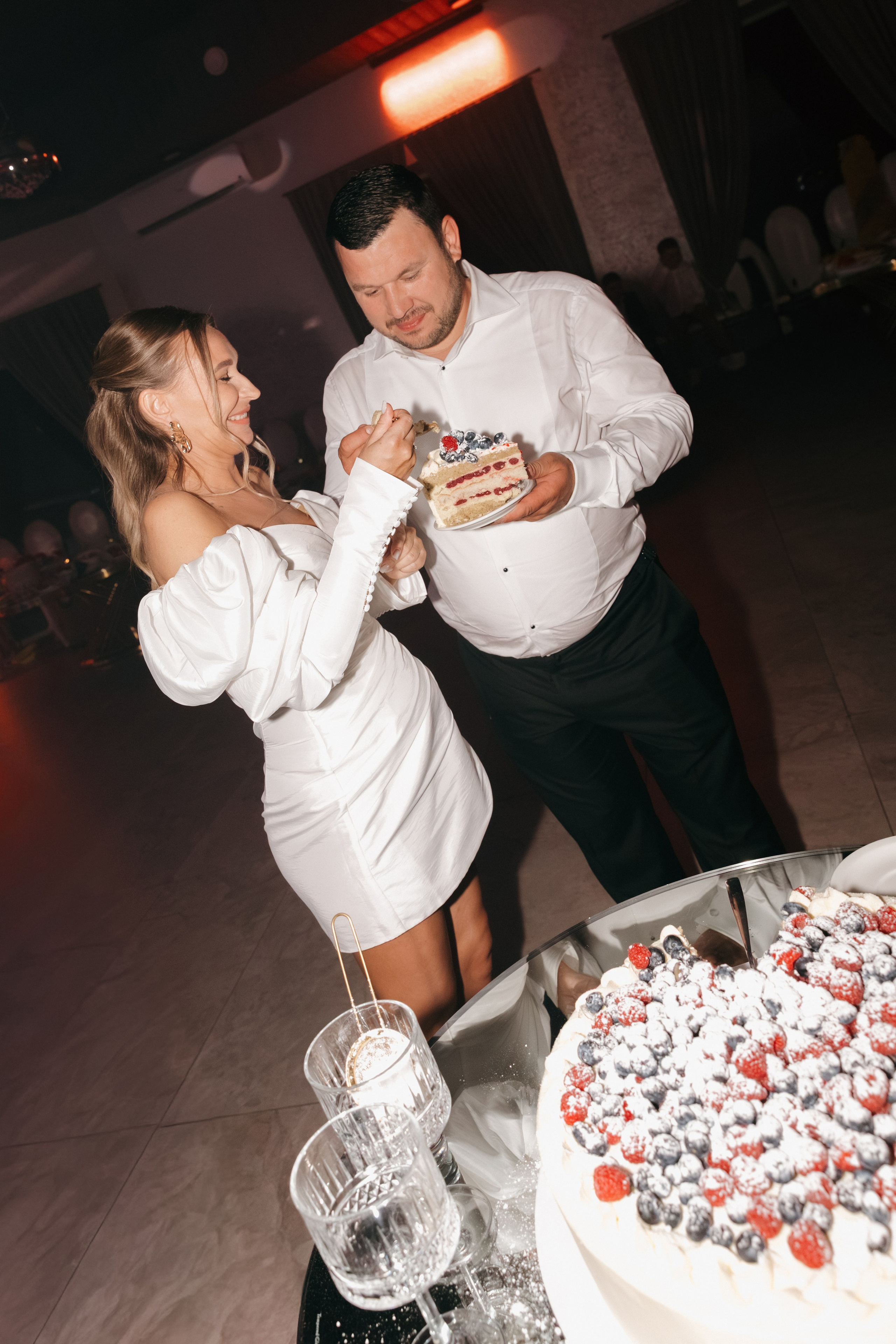 DIANA IR KAROLIS | ELEGANTIŠKOS VESTUVĖS. Vestuvių ir nėščiųjų fotografė Raminta Razmaitė