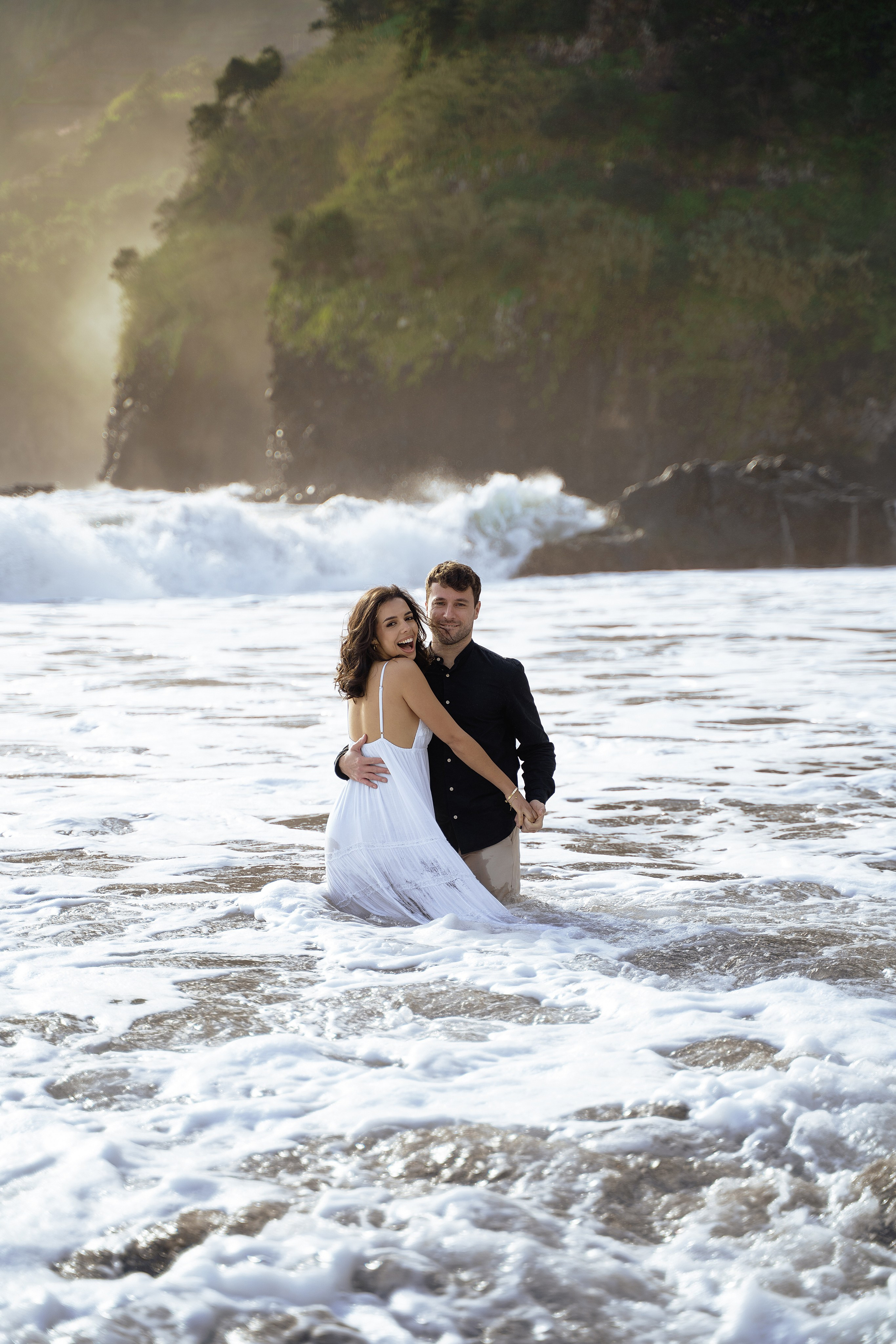 Morning Love Story Photoshoot on Seixal Beach | Madeira Photographer. Your photographer in Madeira