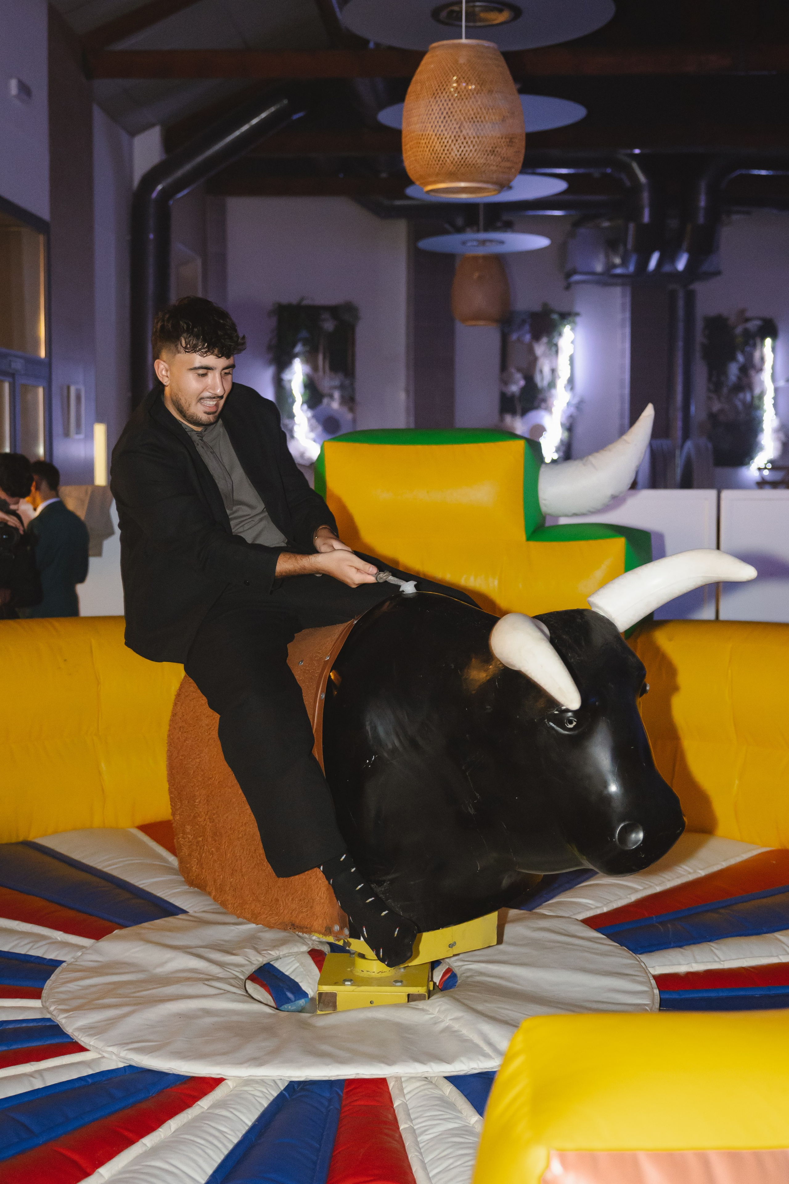 EVA & GUILLE. Fotógrafo y Videografo de bodas y eventos