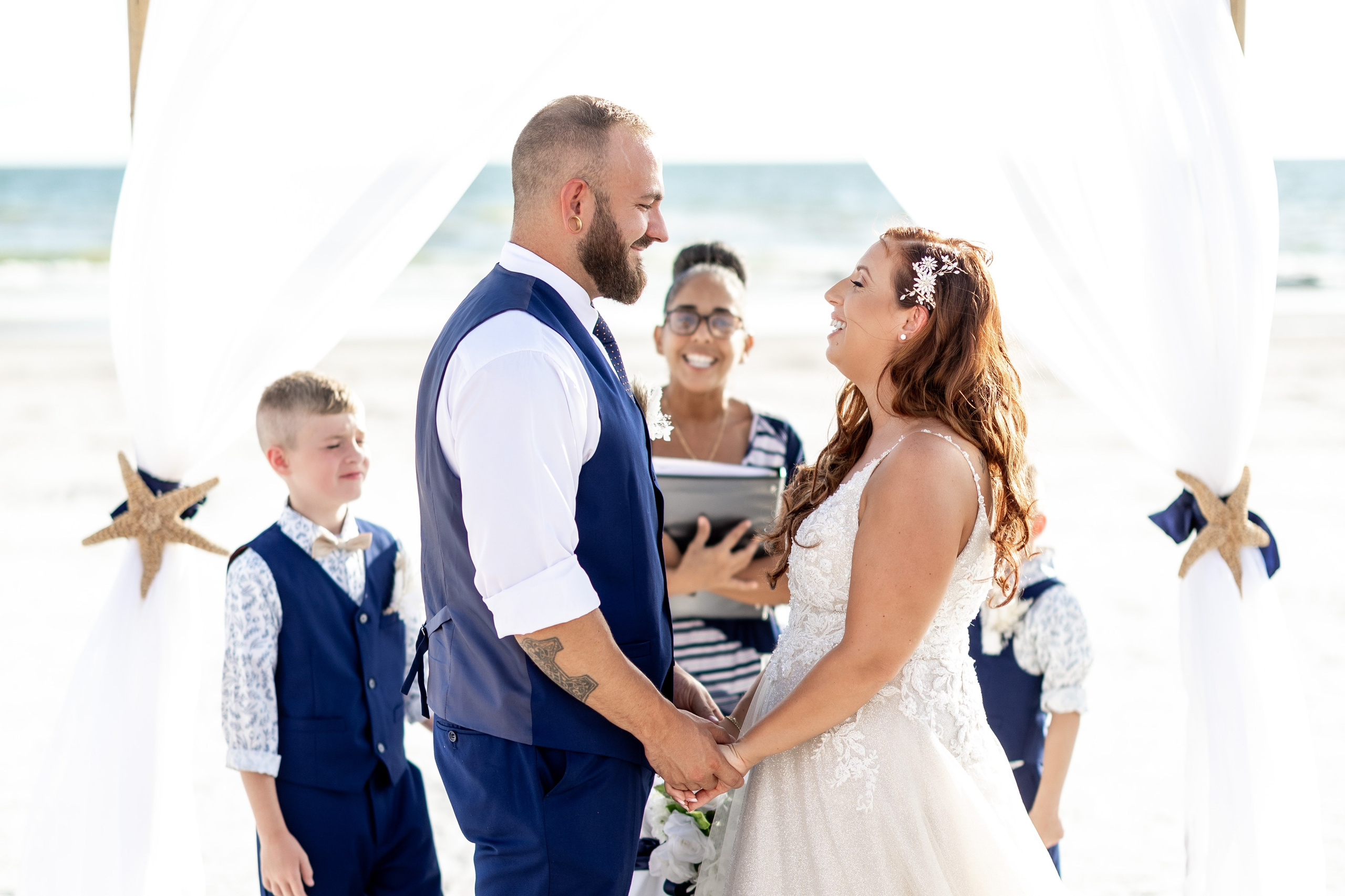 ELOPEMENTS. Wedding Photography & Videography contenting in Tennessee and Florida