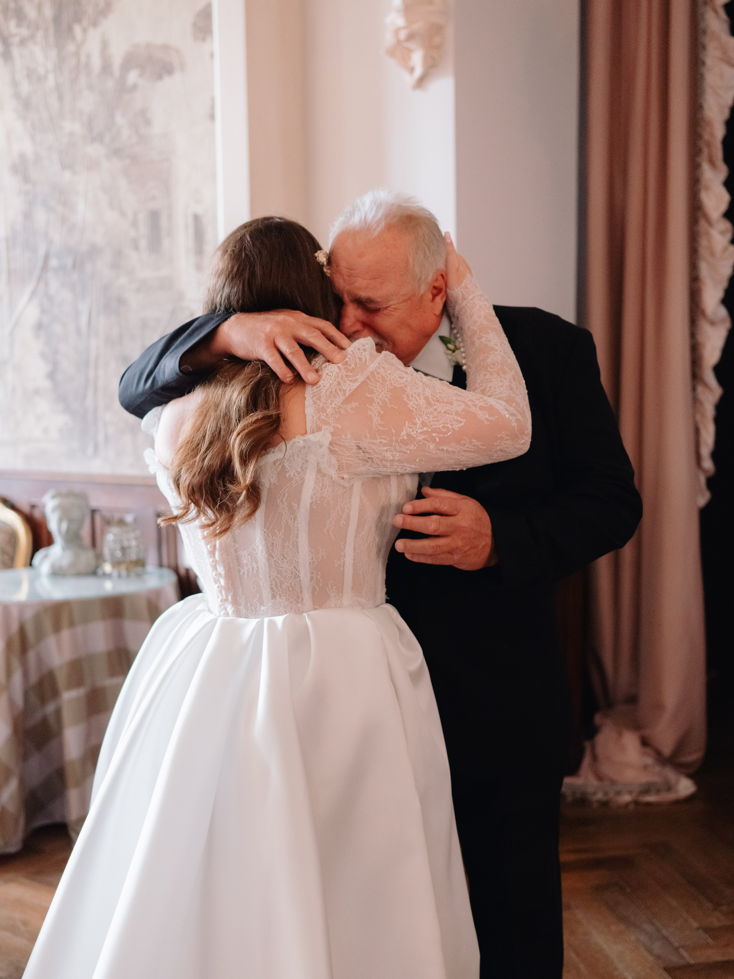 Luxury Château Wedding in France | Anna & Jon at Chateau Challain