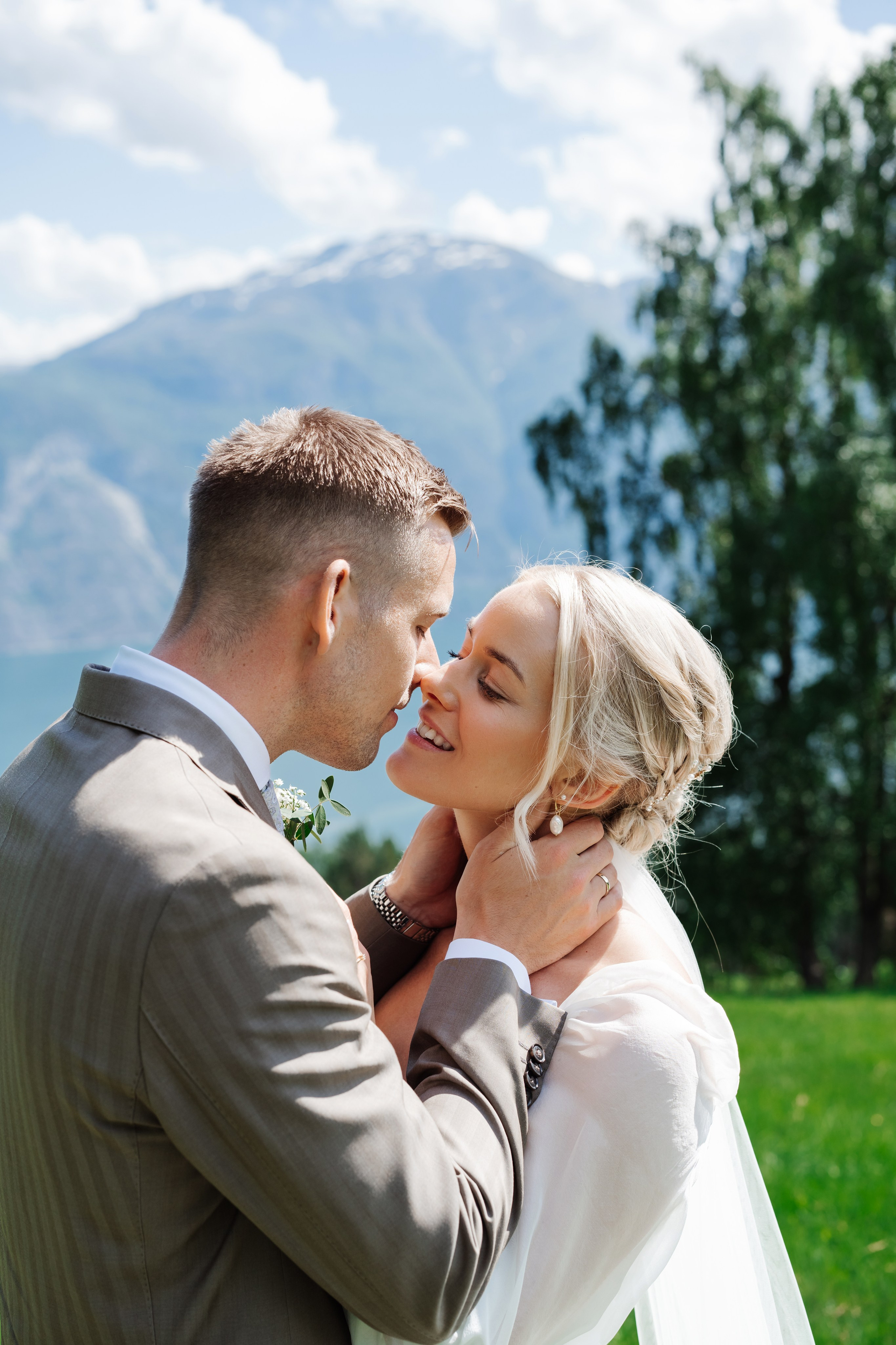 CHRIS & KARI ANNE. HOME