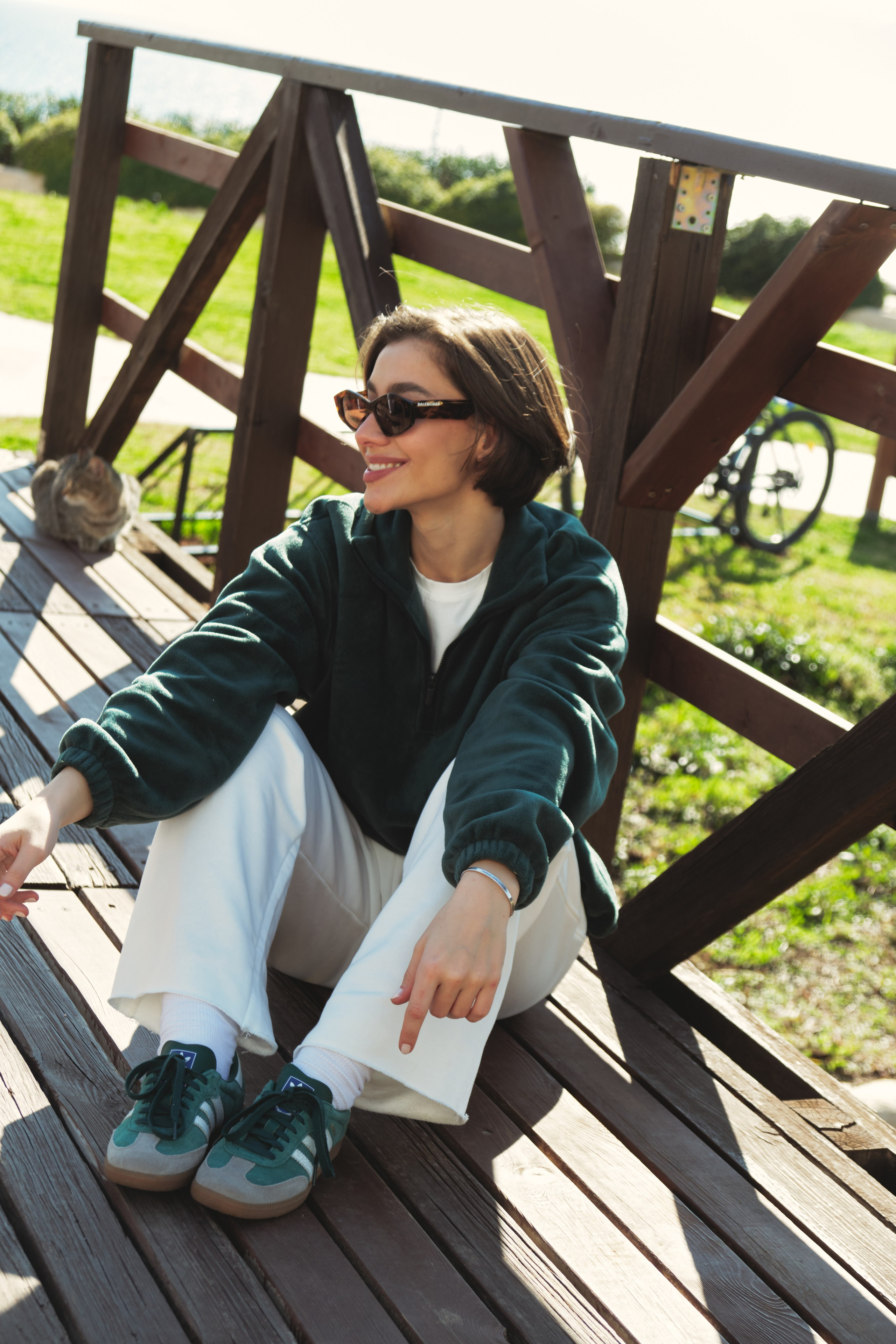 Mirsa Spring'25. Commercial fashion photographer based in Turkey and Europe