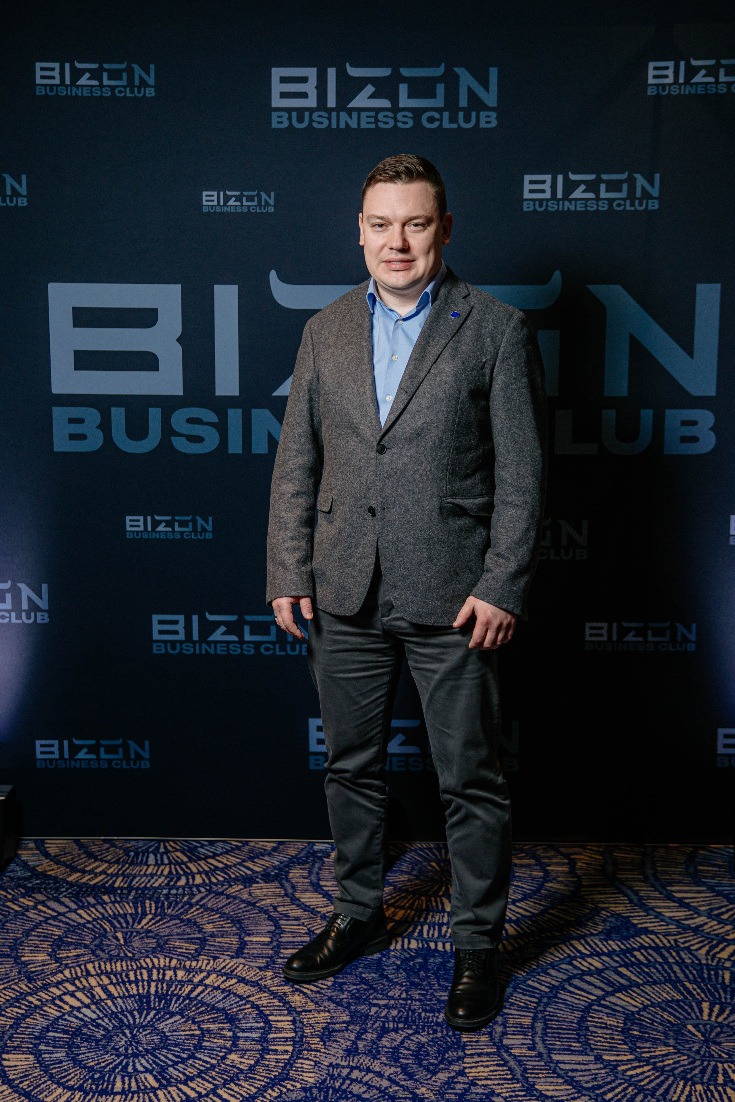 Club Bizon. Portrait family photographer in Berlin Elena Zakh