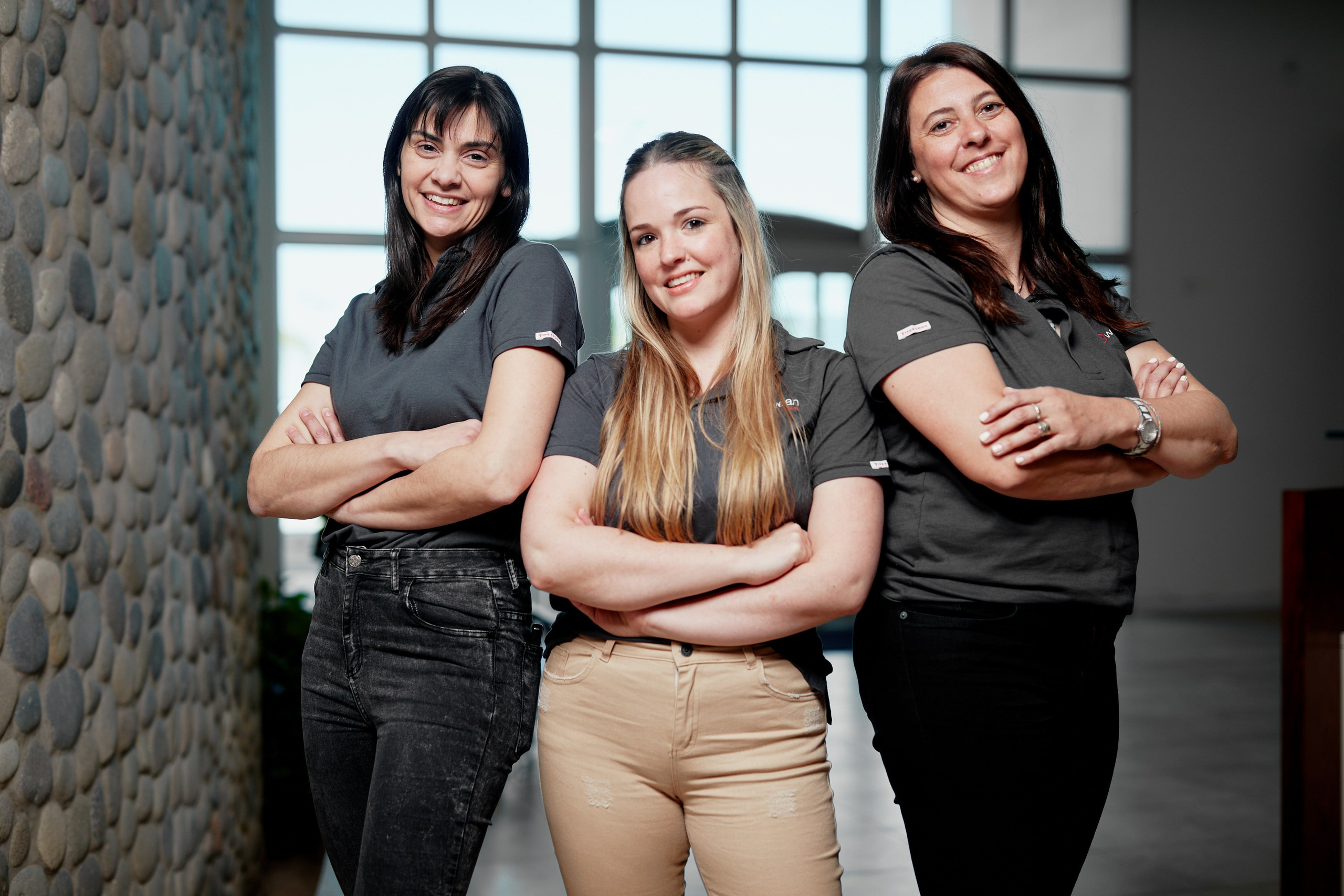 ISOWEAN | Institucional. Marcos Ferrari Fotógrafo