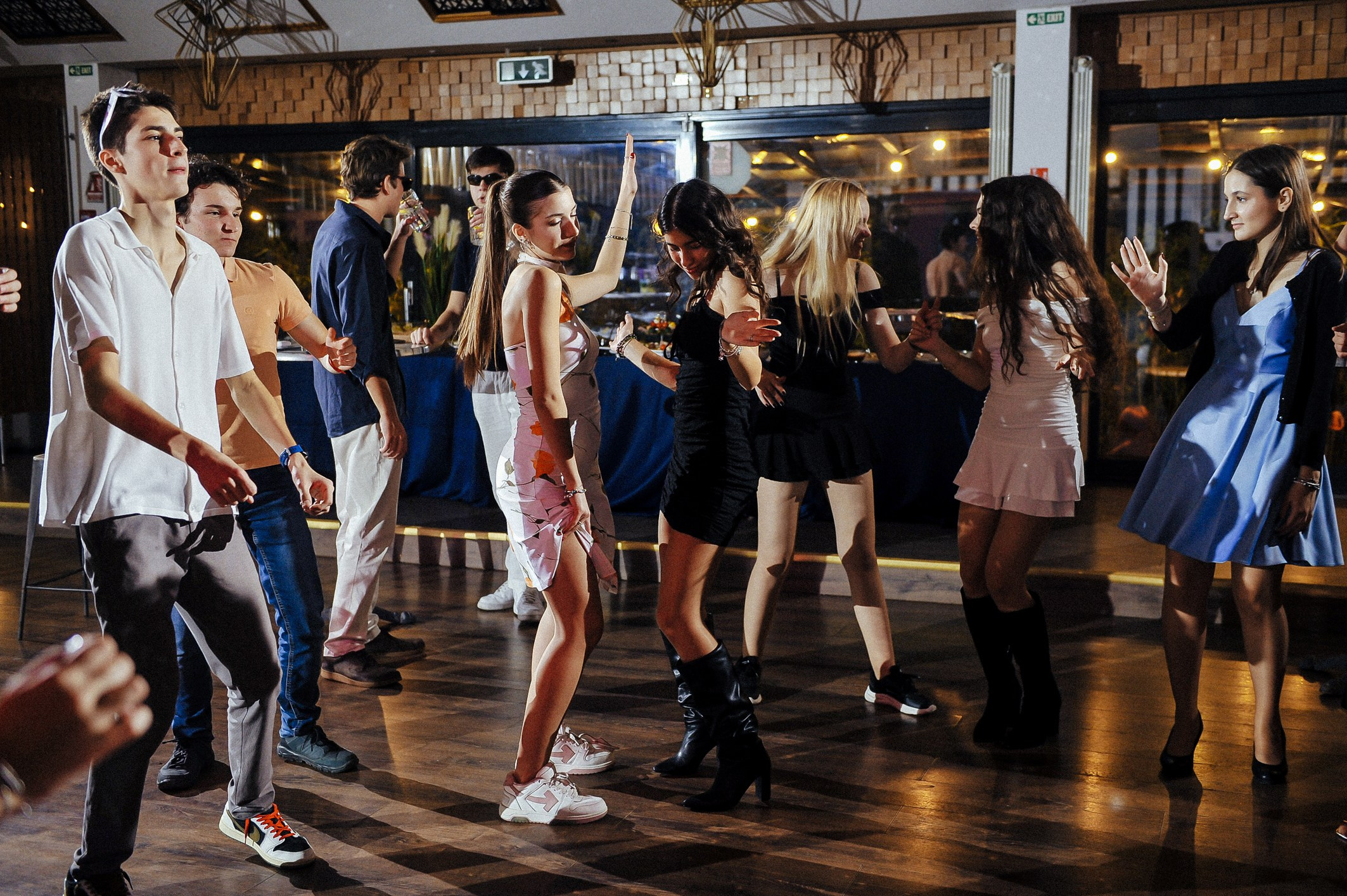 Karina (majorat). Fotograf de familie și evenimente