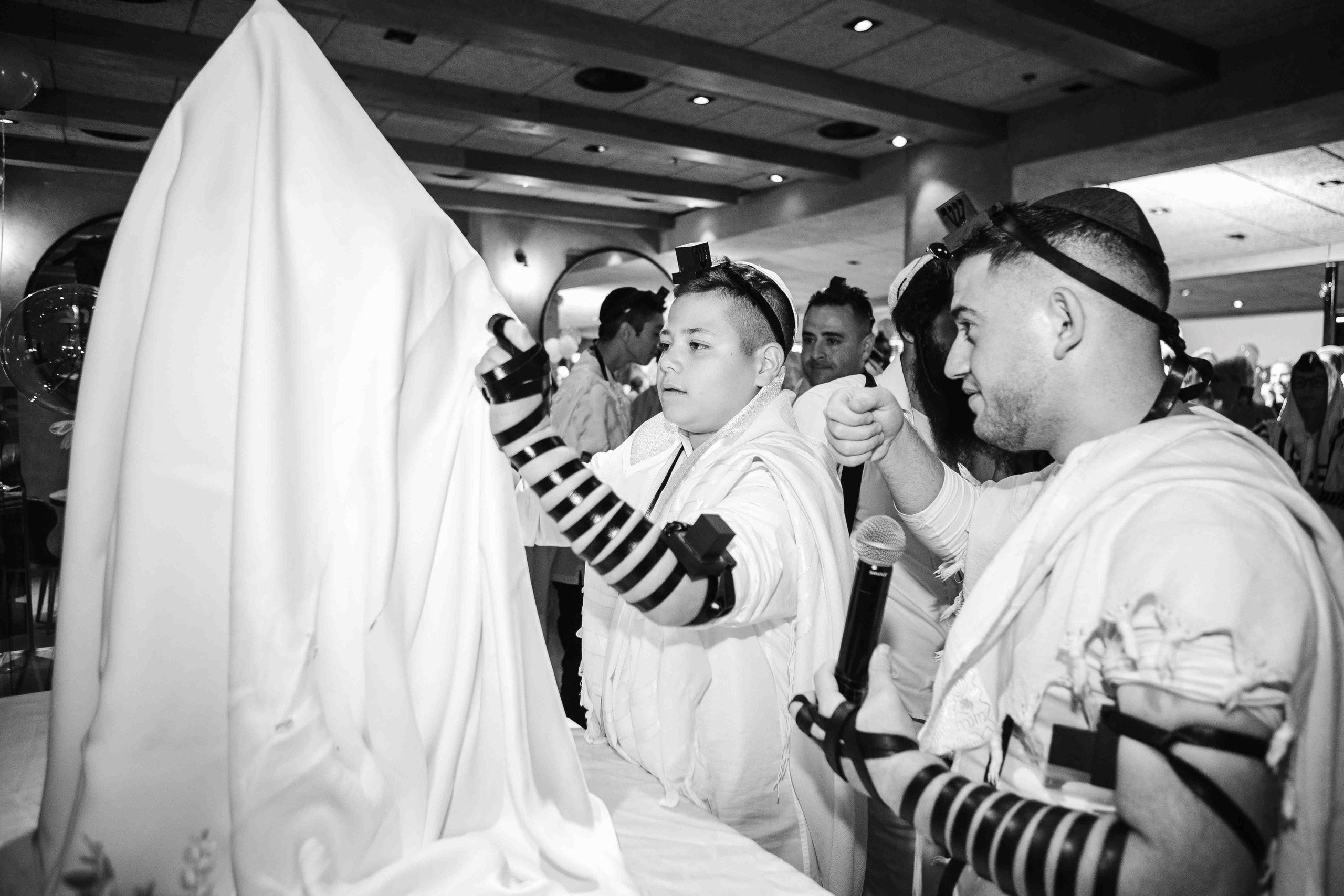 BAR MITZVAH IN A RESTAURANT (NETANYA). Https://shi-photo.com/
