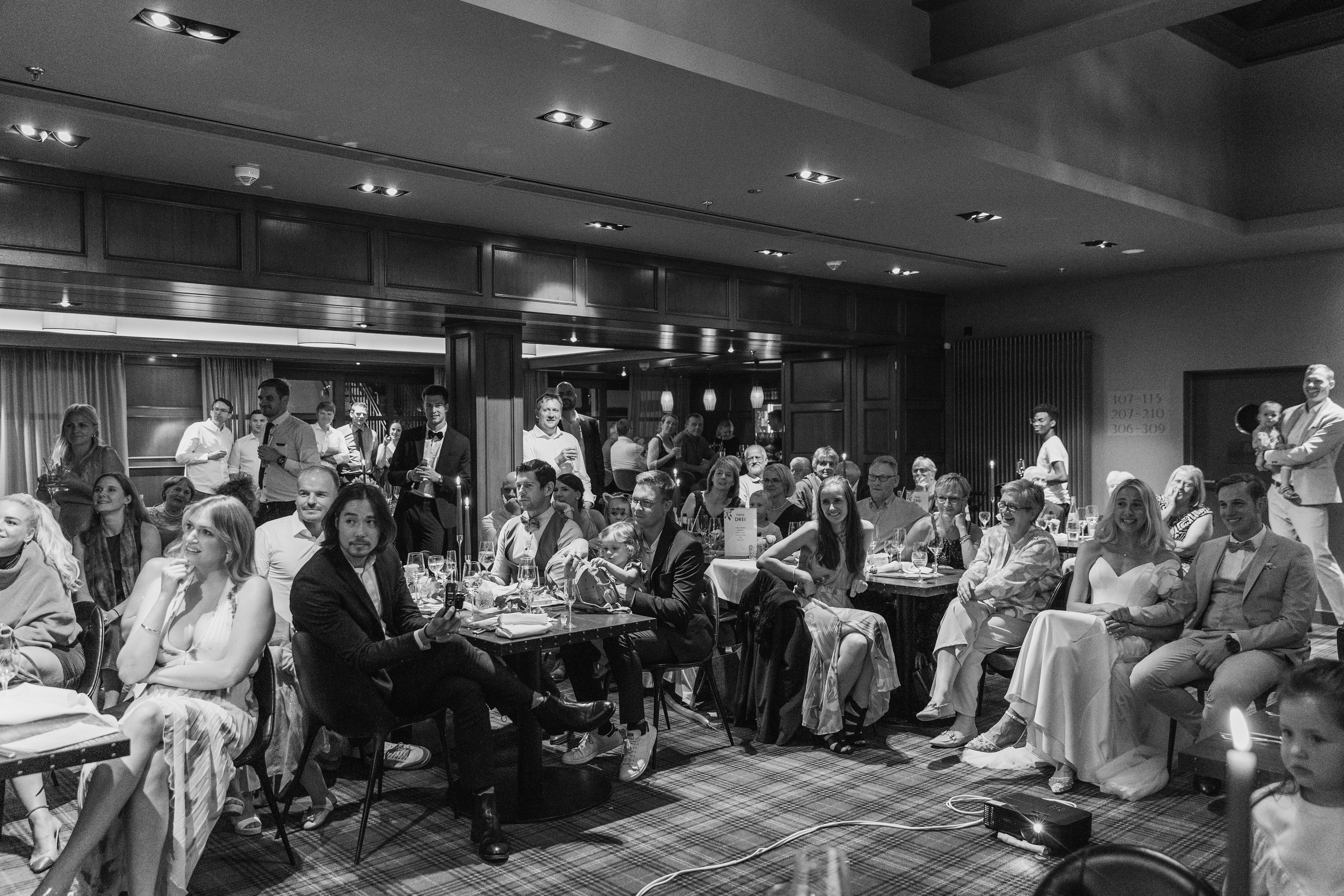 Svetlana and Yann. Hochzeitsgeschichten – Professionelle Hochzeitsfotografie & Videografie in Deutschland, Italien, Spanien und ganz Europa