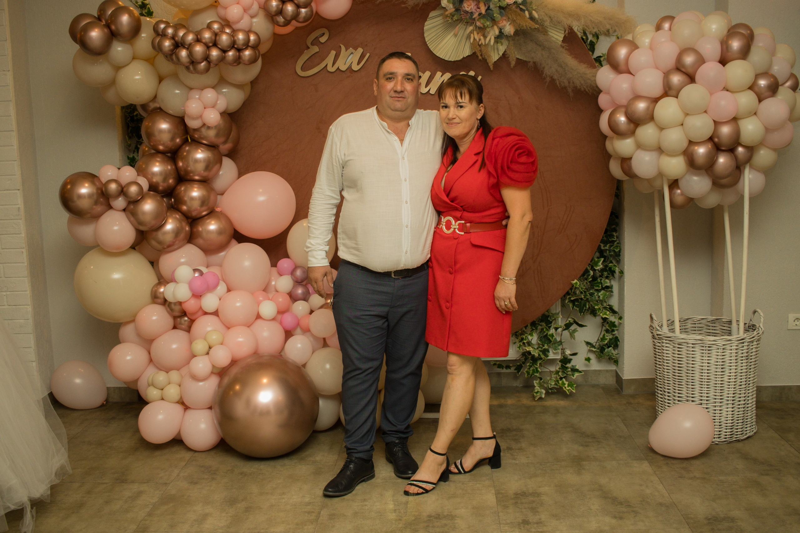 Eva Ioana. Fotograf si videograf — evenimente si studio