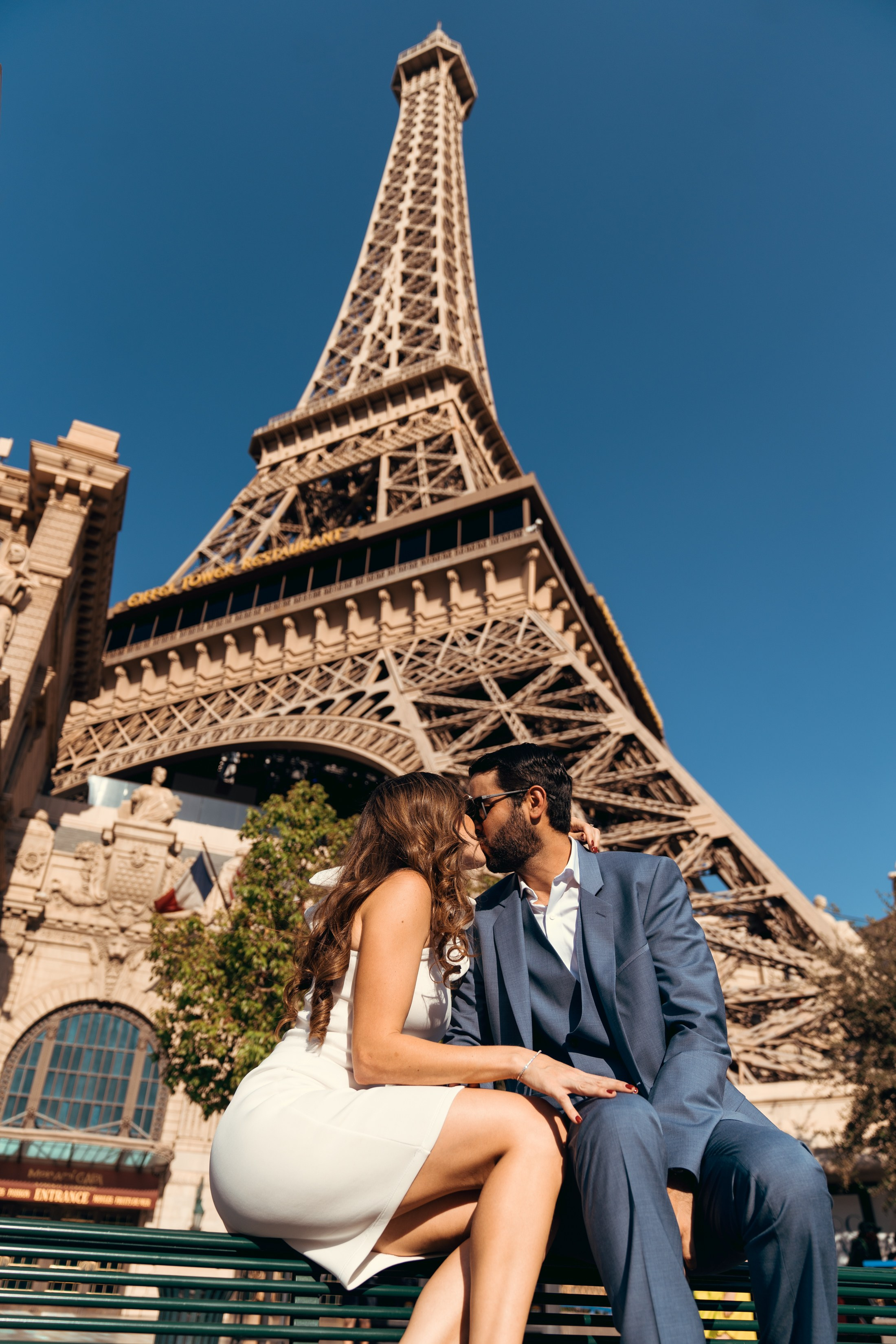 Vanessa&Javier. 10th Anniversary. Wedding & elopement photographer Viktoriya Kravtsov. Las Vegas