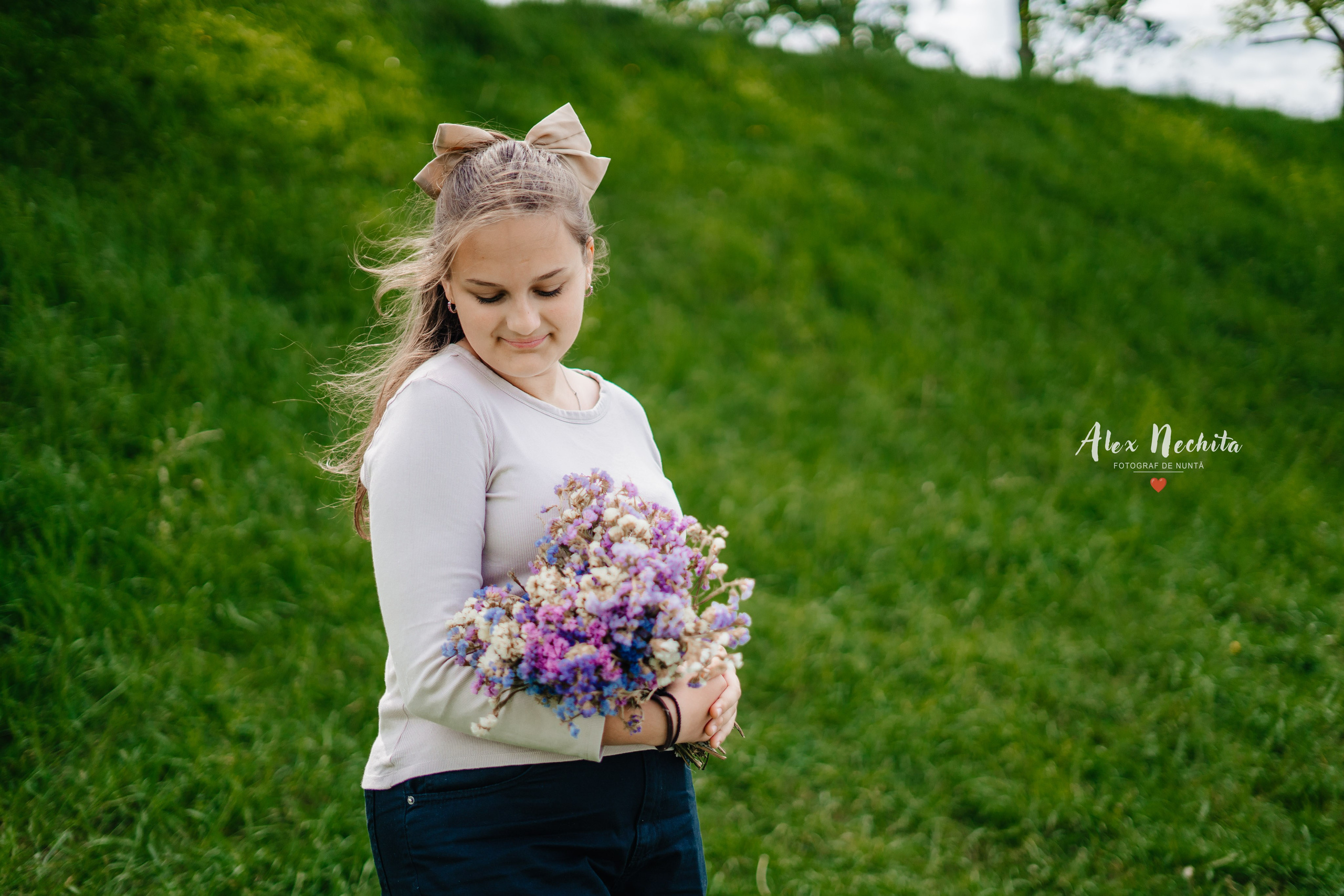 Aniversare în parc. Foto-Video Nunta Iasi, Suceava, Bucuresti / Disponibilitate 2025 — 2026 — 2027