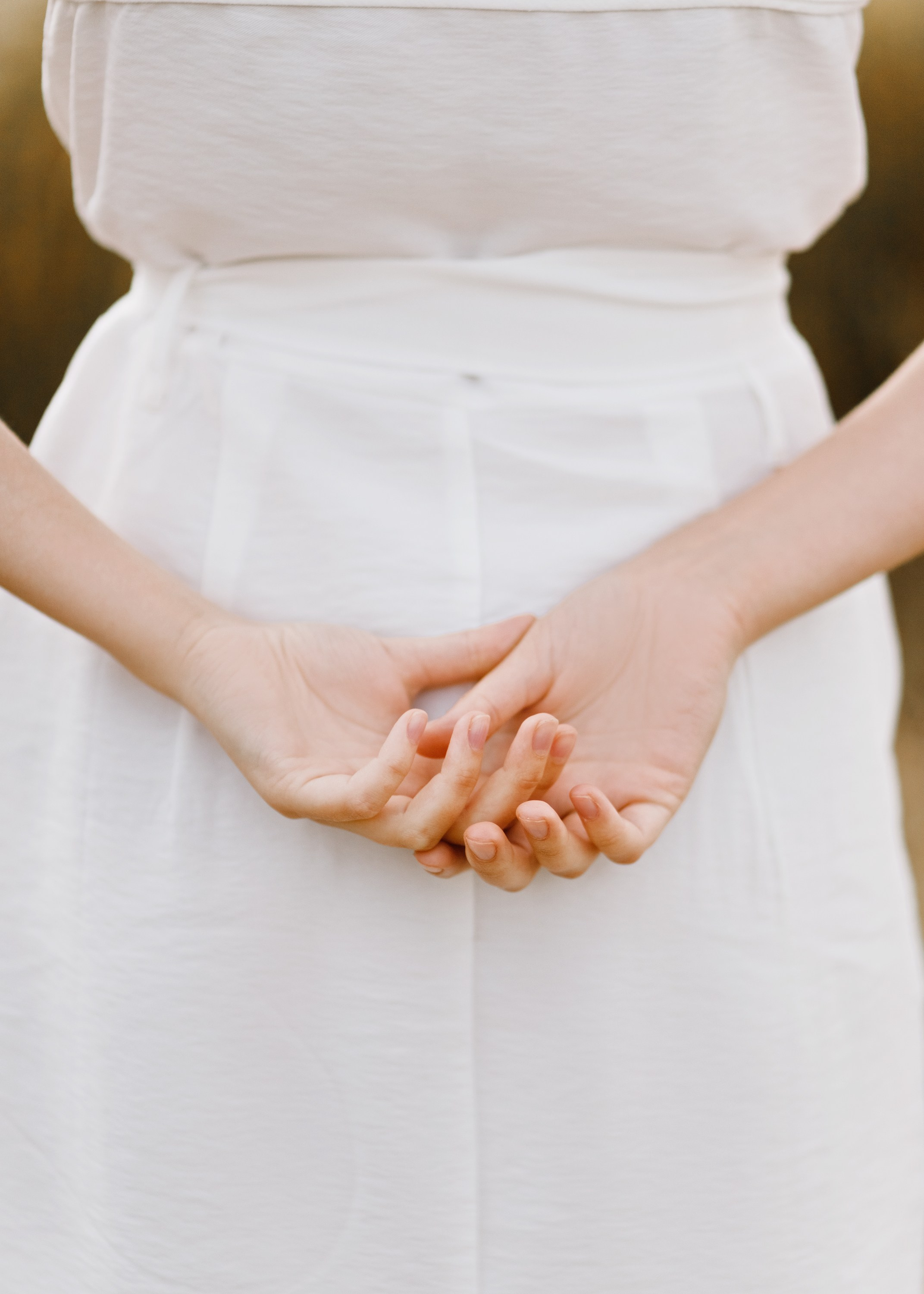 Katya | tenderness in the field. Kaja | fotograf psów we Wrocławiu