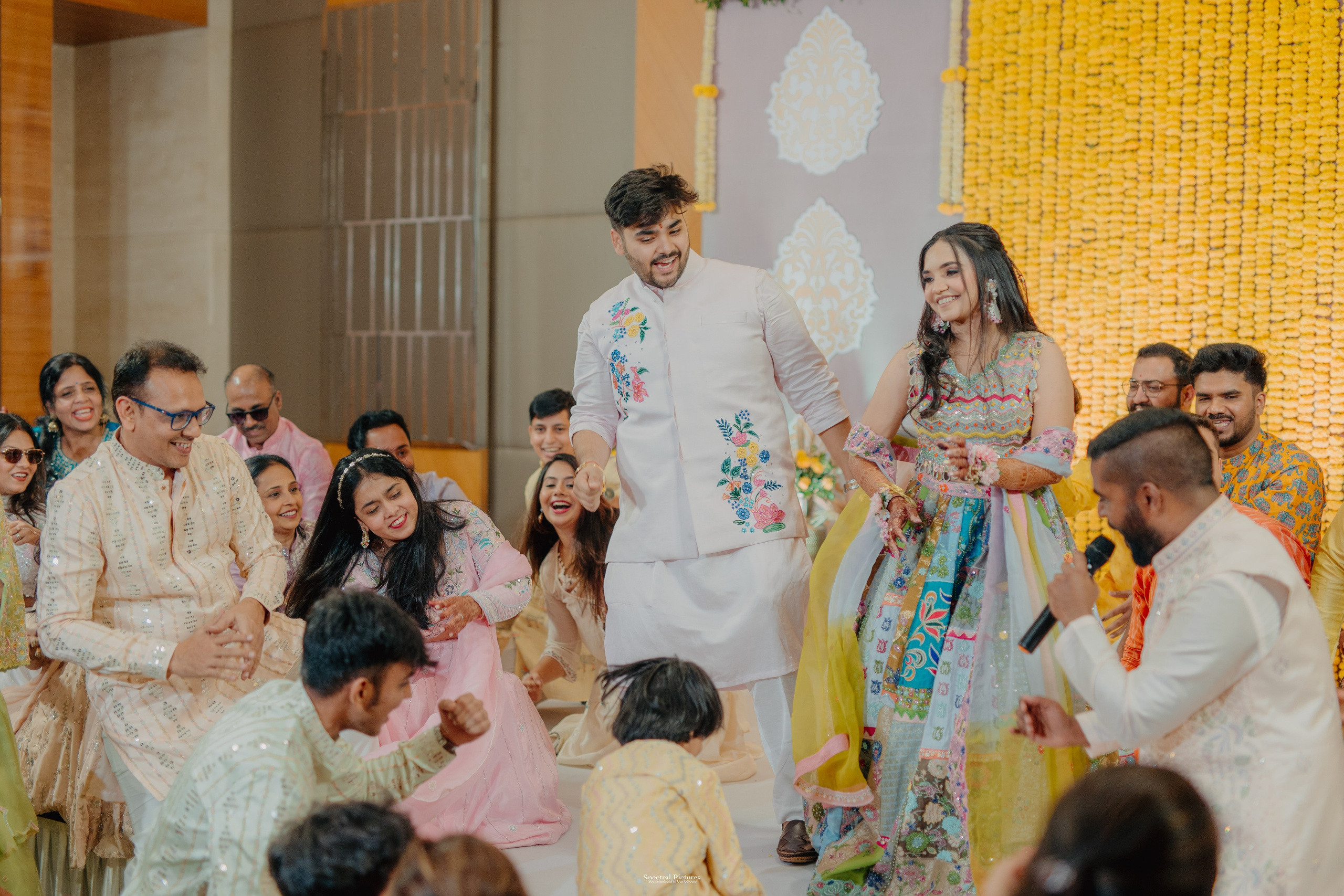 #ADIकीAESHहै