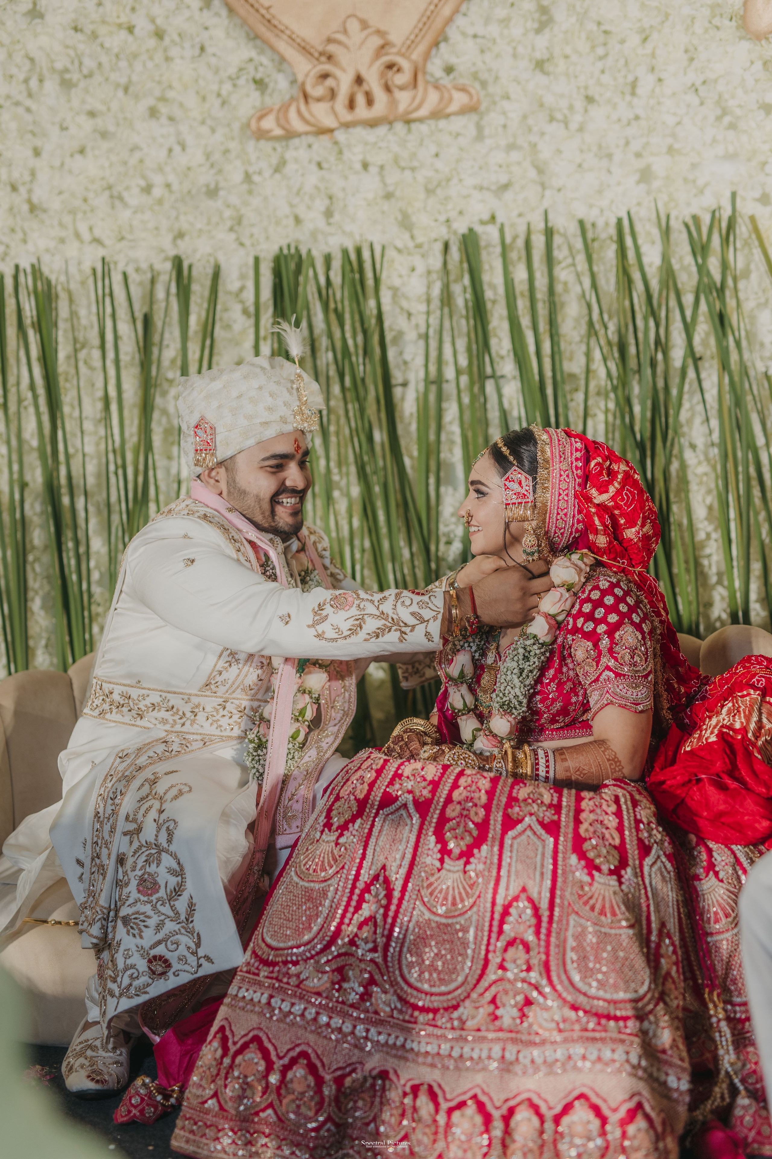 #ADIकीAESHहै