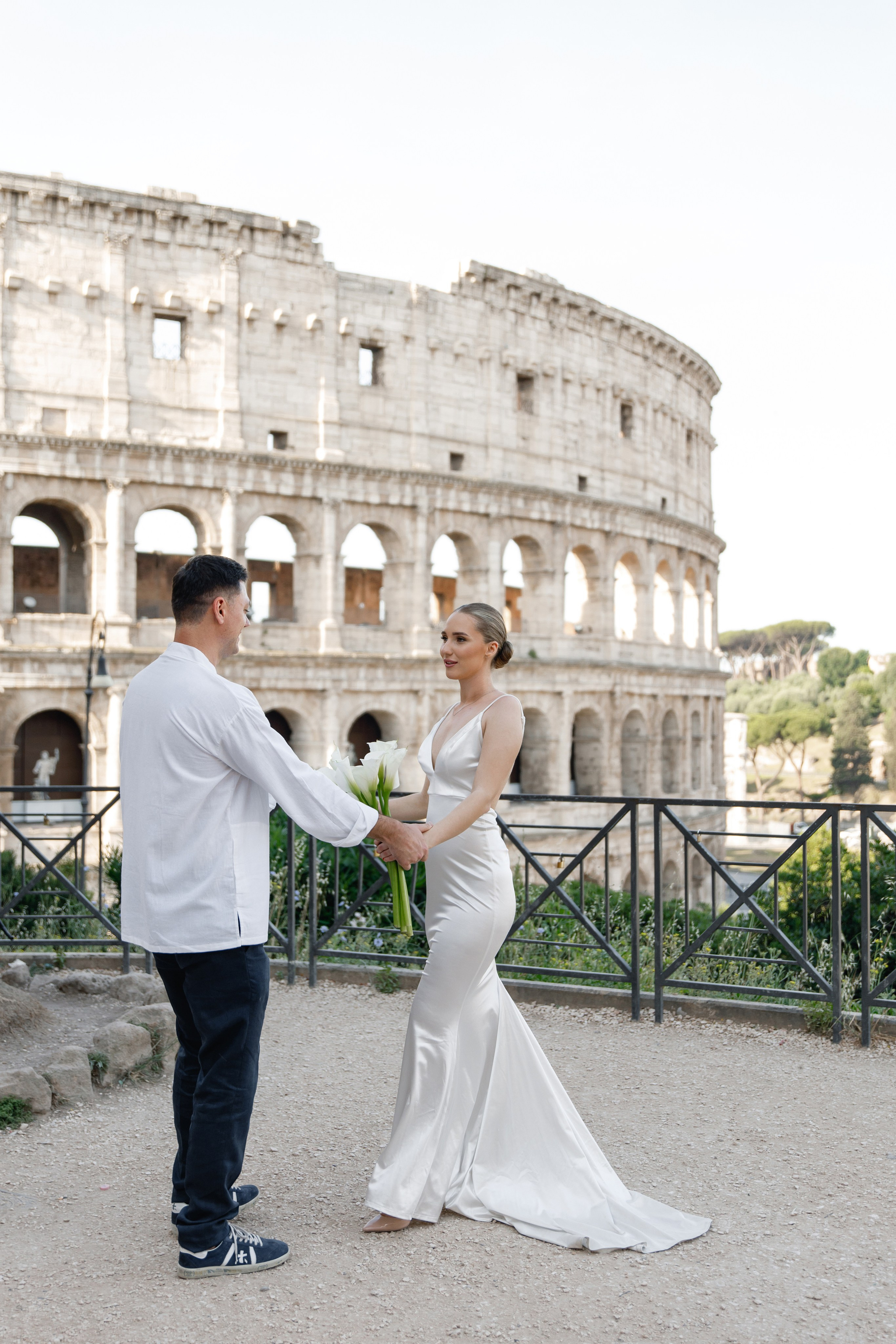Elopement in Rome. Wedding Photographer Rome Tuscany Como Sicily Puglia Amalfy Italy- Oksana Savenchuk