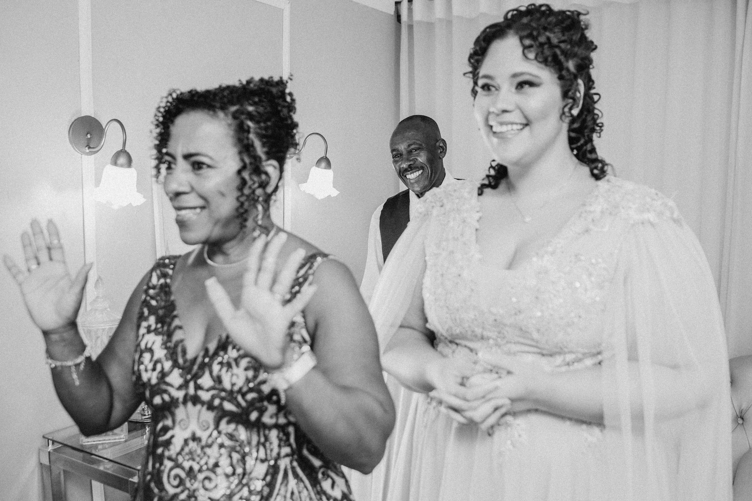 L + C — QUE TREM MAIS LINDO. Fotografia de casamento em Belo Horizonte