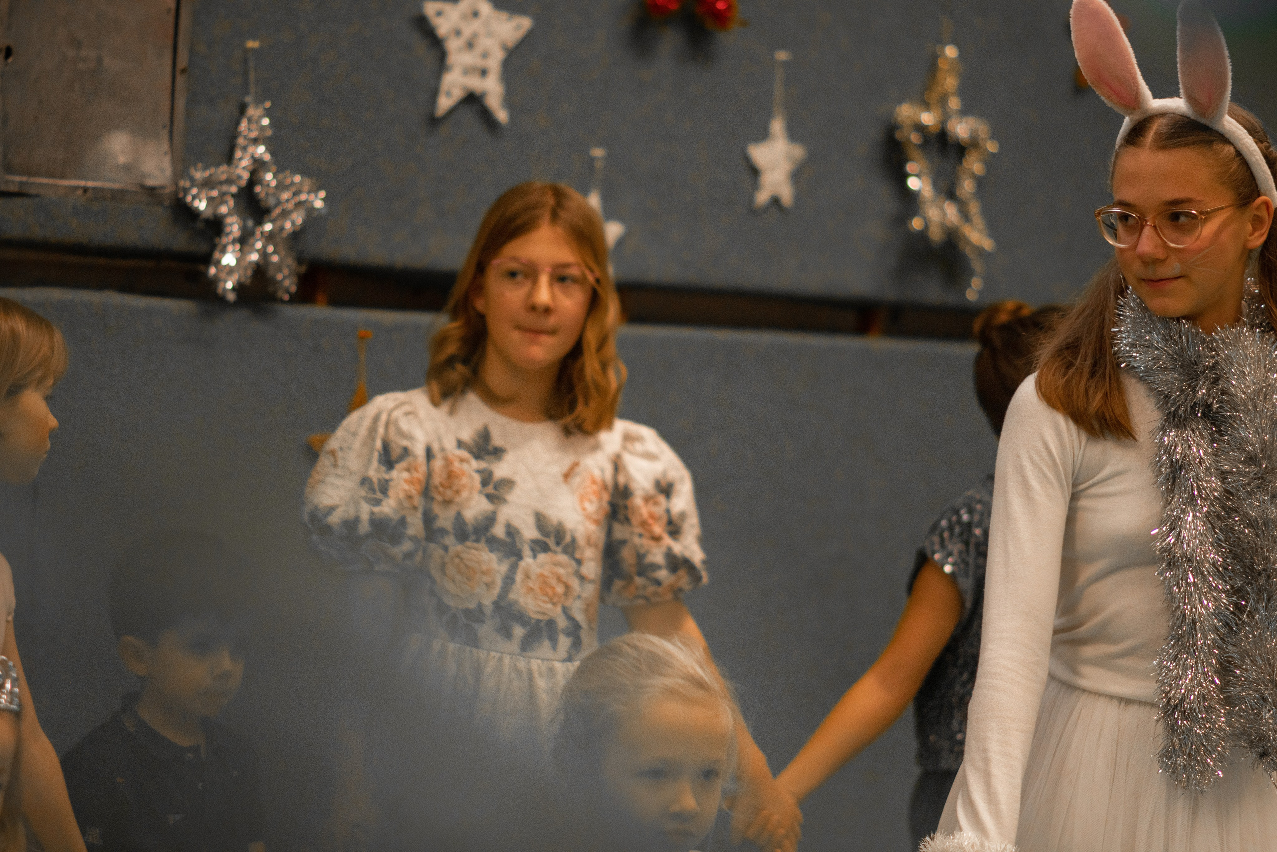 Новогодний хоровод. Семейный и детский фотограф