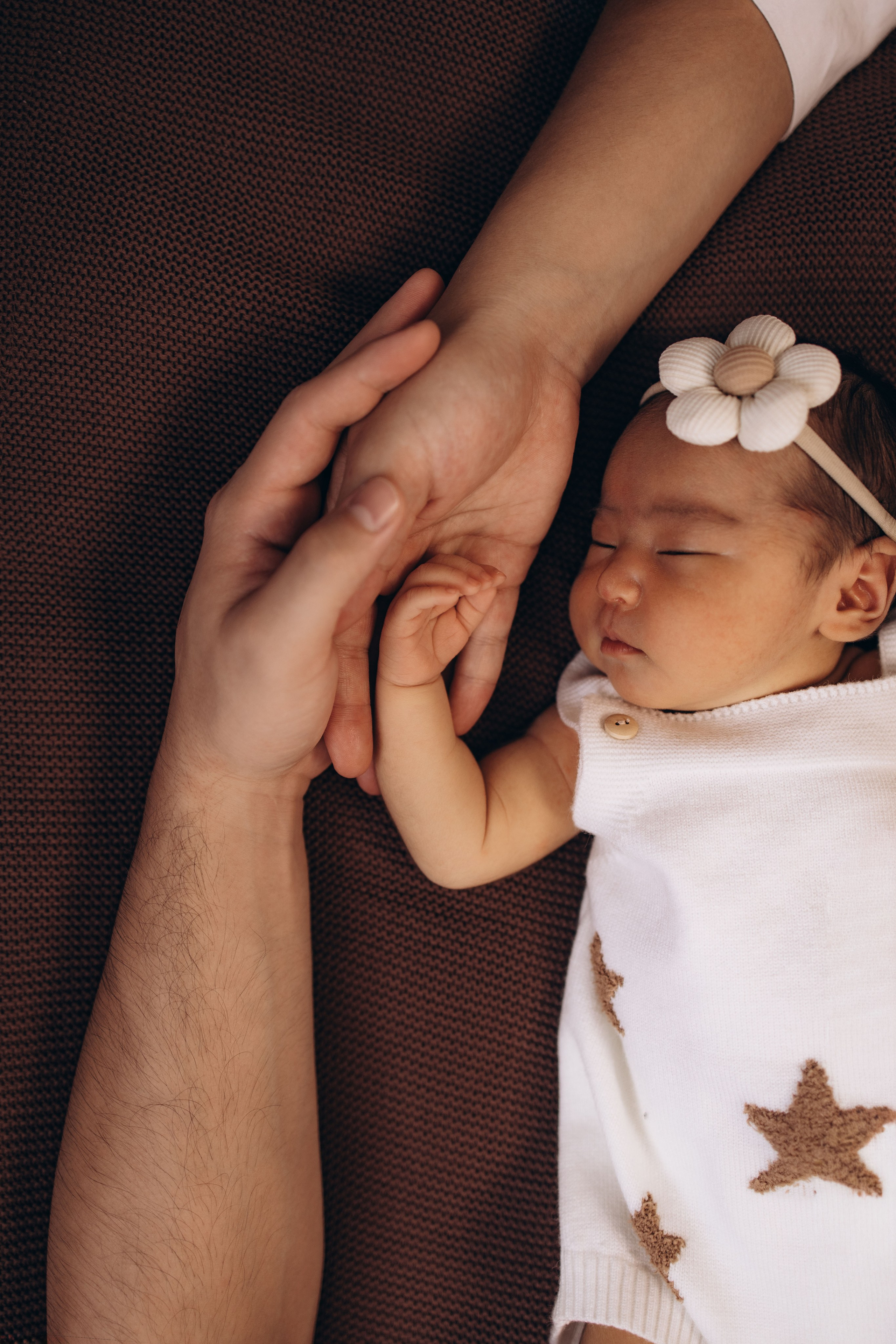 So loved. Birth, Family, Newborn photographer in Dubai| Eliza Baitikova
