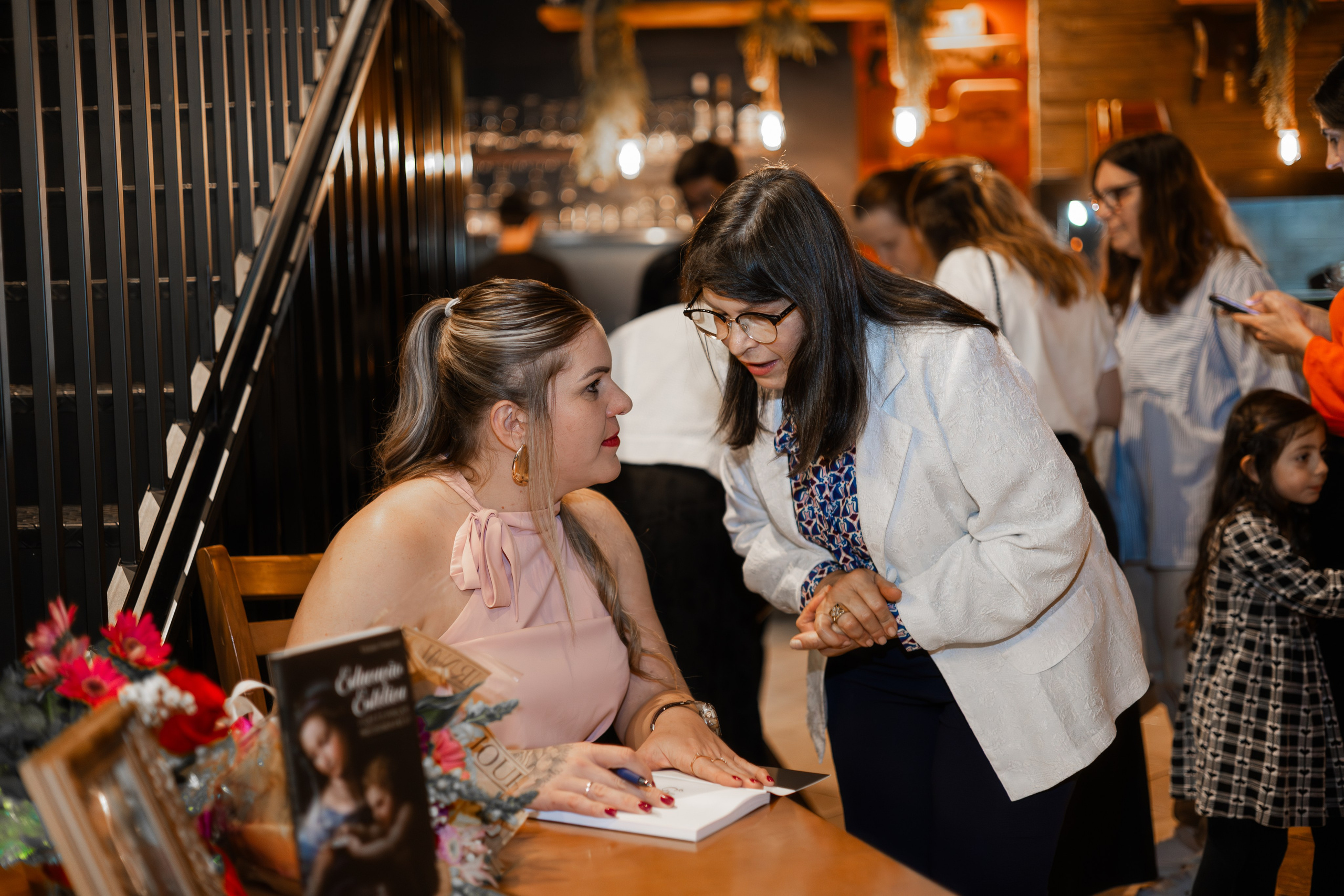 Lançamento de Livro Vivi Princival