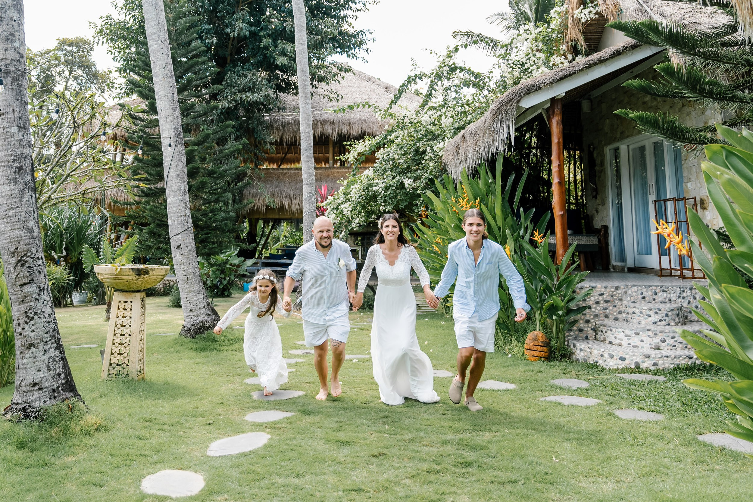 Sebastian & Alessandrina. Female Photographer in Bali