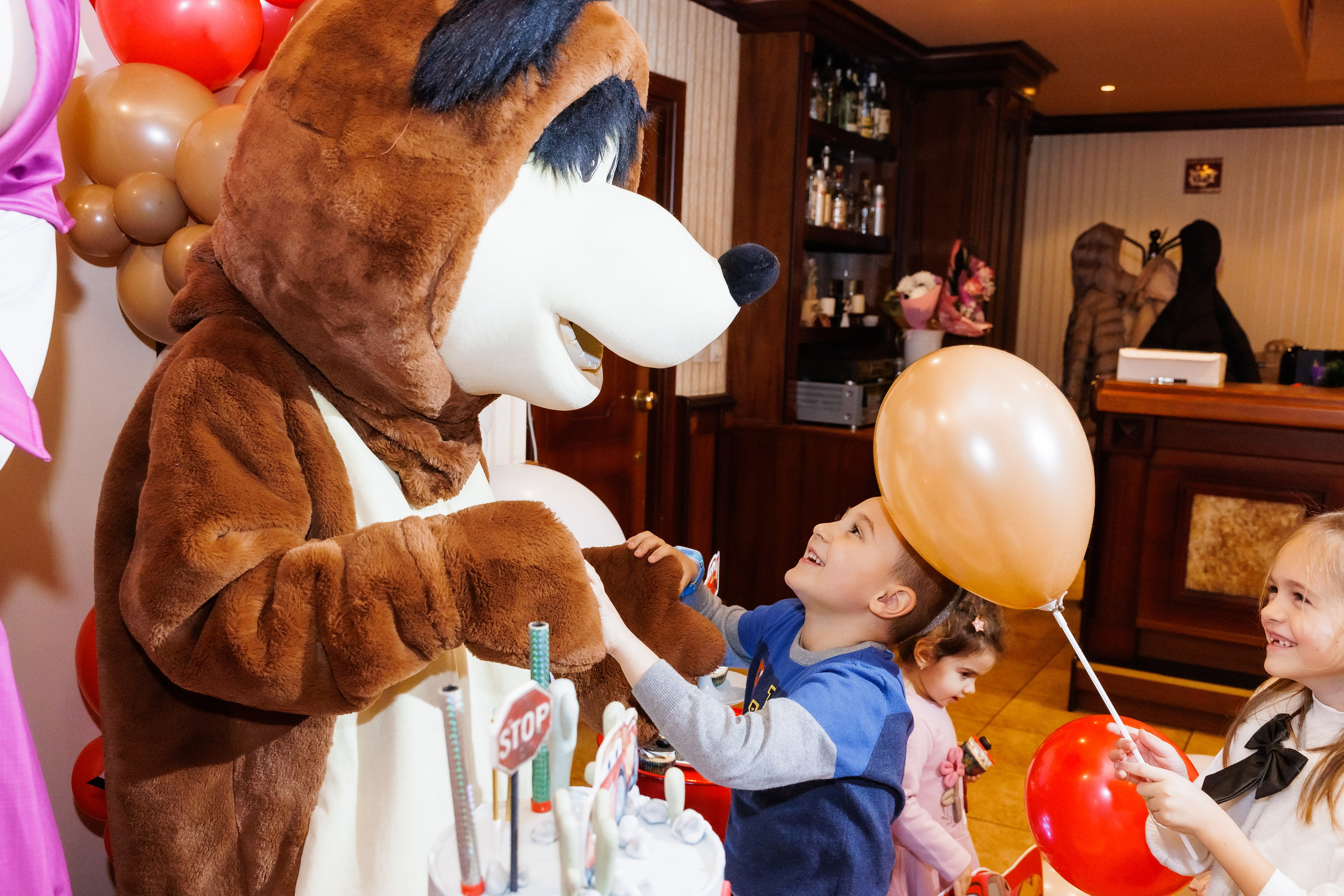 Честит Рожден Ден. Фотограф Ирина Йотова
