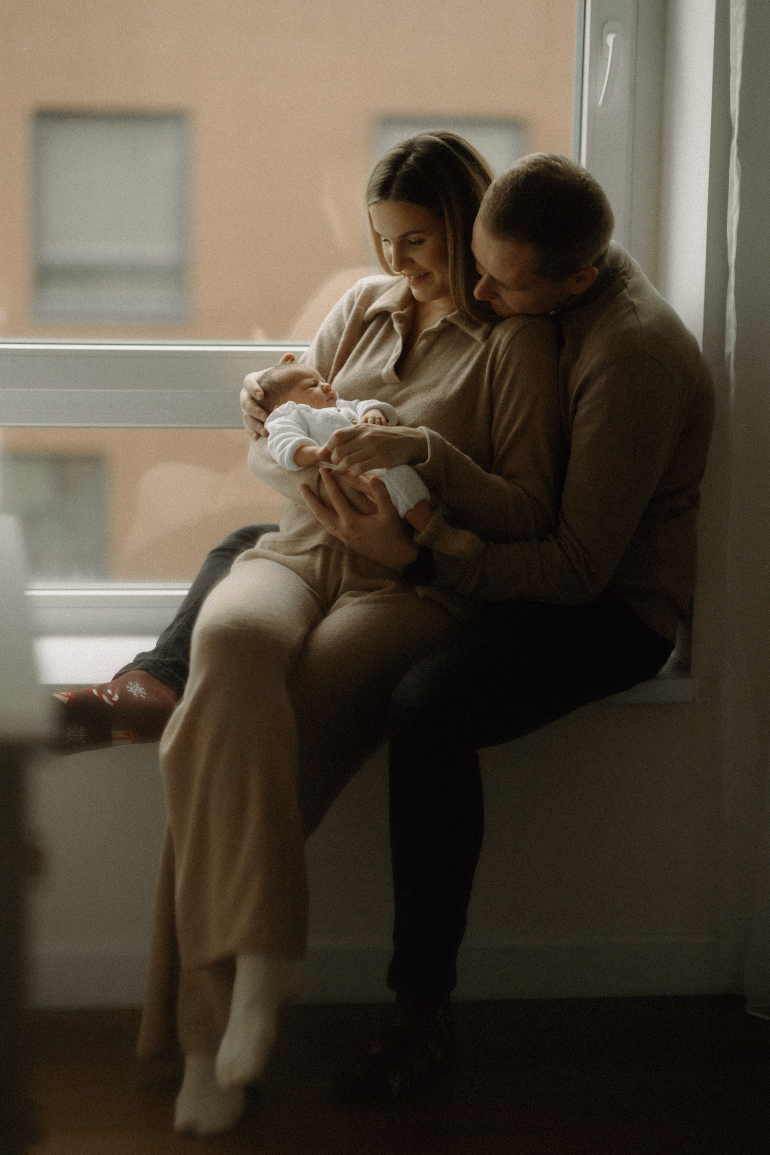 Newborn šeimos fotosesija | NAMAI. Vestuvių ir šeimų fotografė Lena Bondarenko / belove photo