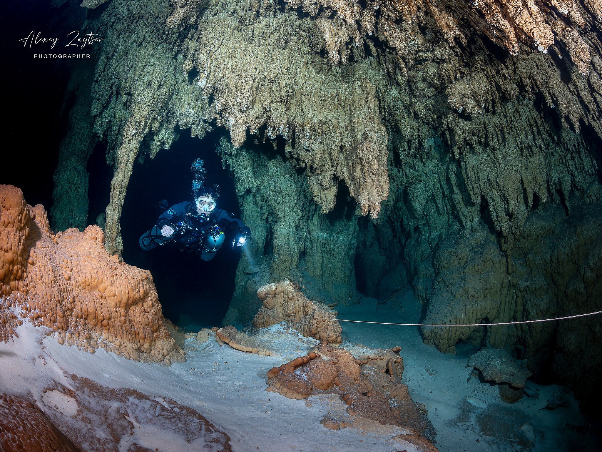 Senote. Your photographer on land and under water— Alexey Zaytsev