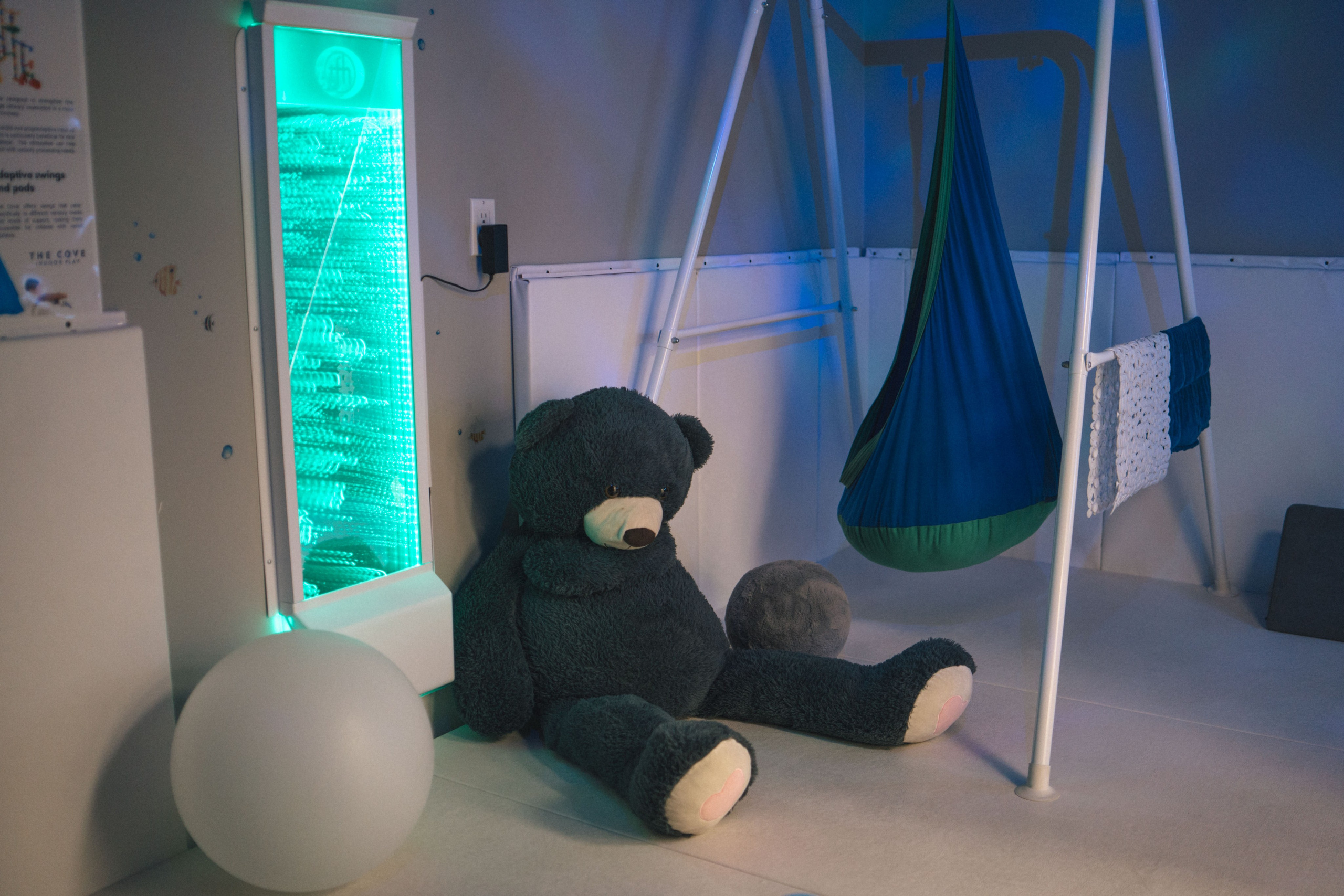 The Cove Indoor Play, New Westminster| Burnaby Portrait Photographer