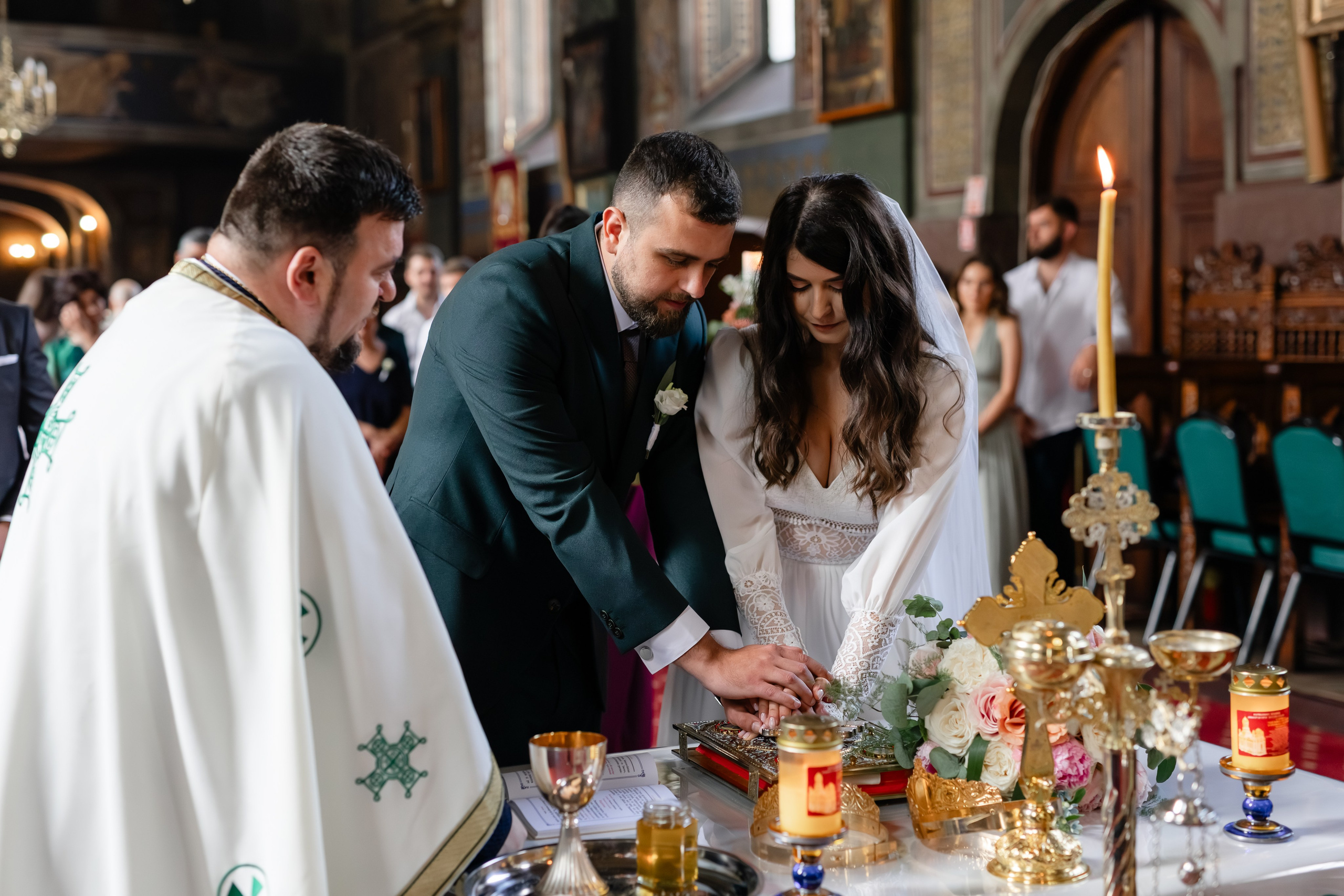 Flori & Cosmin. Main