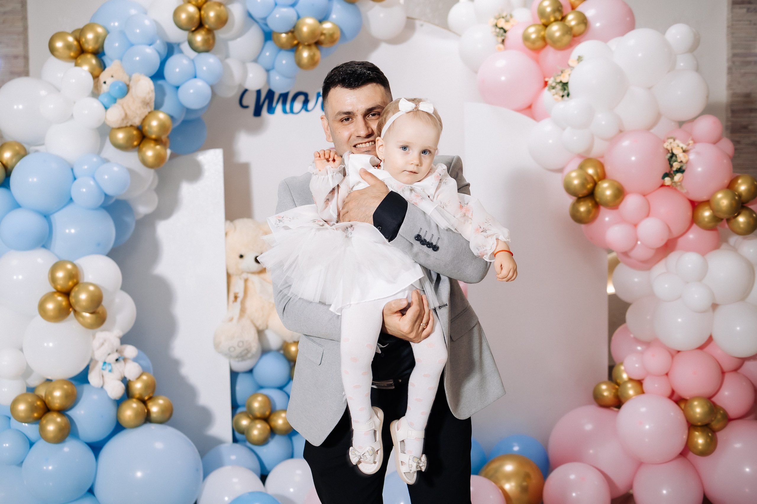 Marius & Amelia. Fotograful evenimentului tău